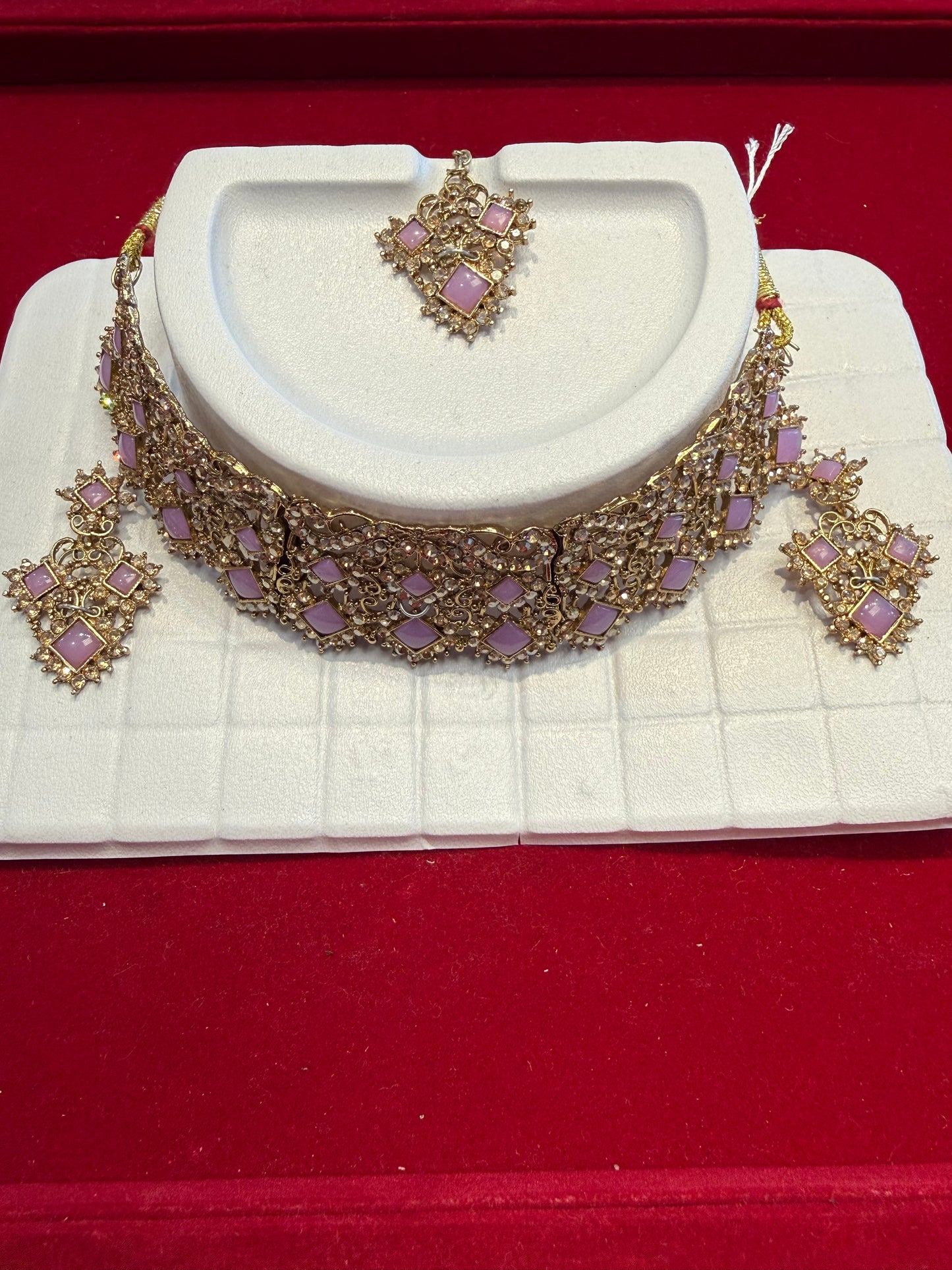 Beautiful Light Purple & Gold Stone Choker with earrings and Maang Tikka