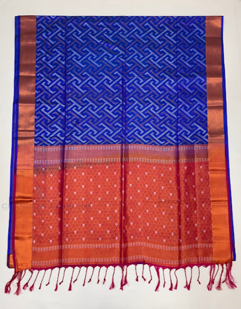 Blue Color Soft Silk Saree With Contrast Rich Pallu In Suncity