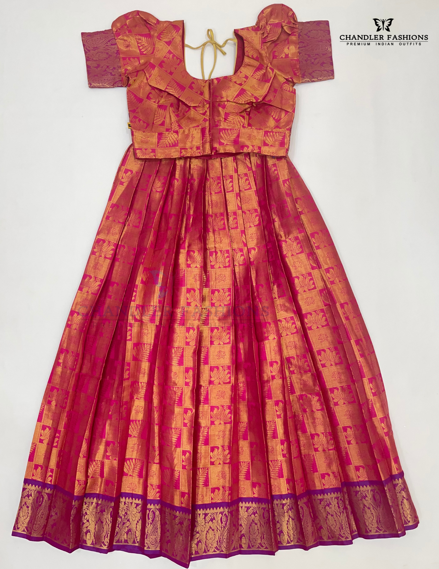 Pink Colored Art Silk Half Saree Set With Zari Work In Yuma