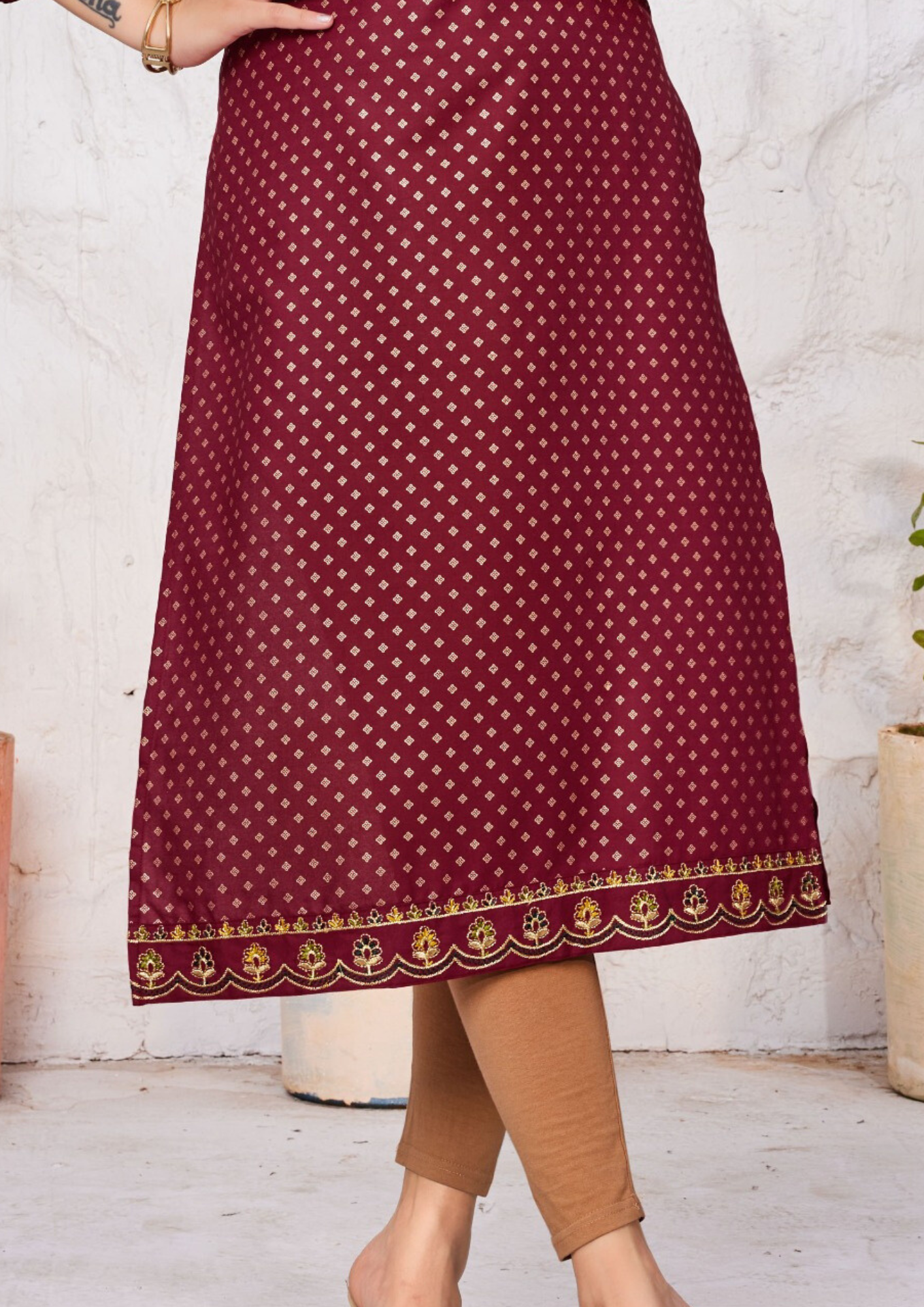 Elegant Rayon Kurti With Zari  Thread Embroidery Work In USA