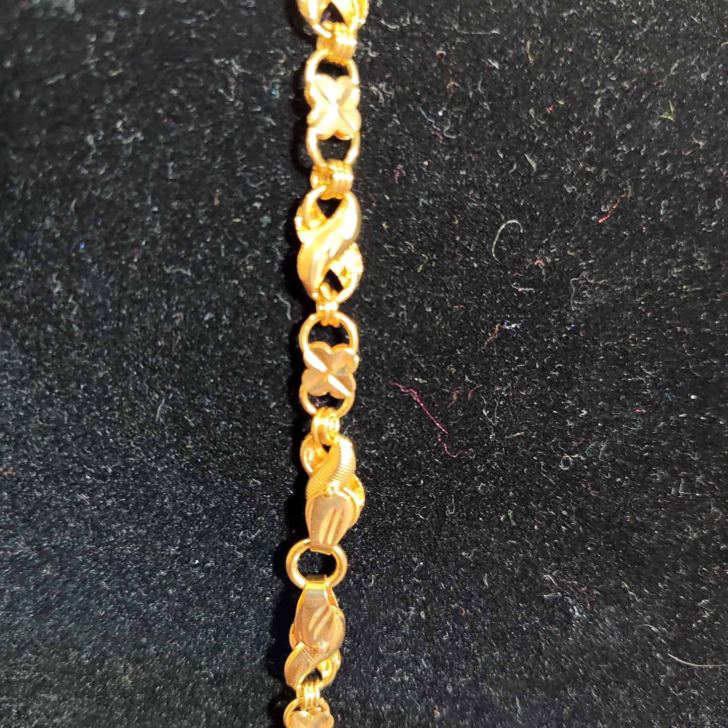 Dazzling Long Chain Near Me