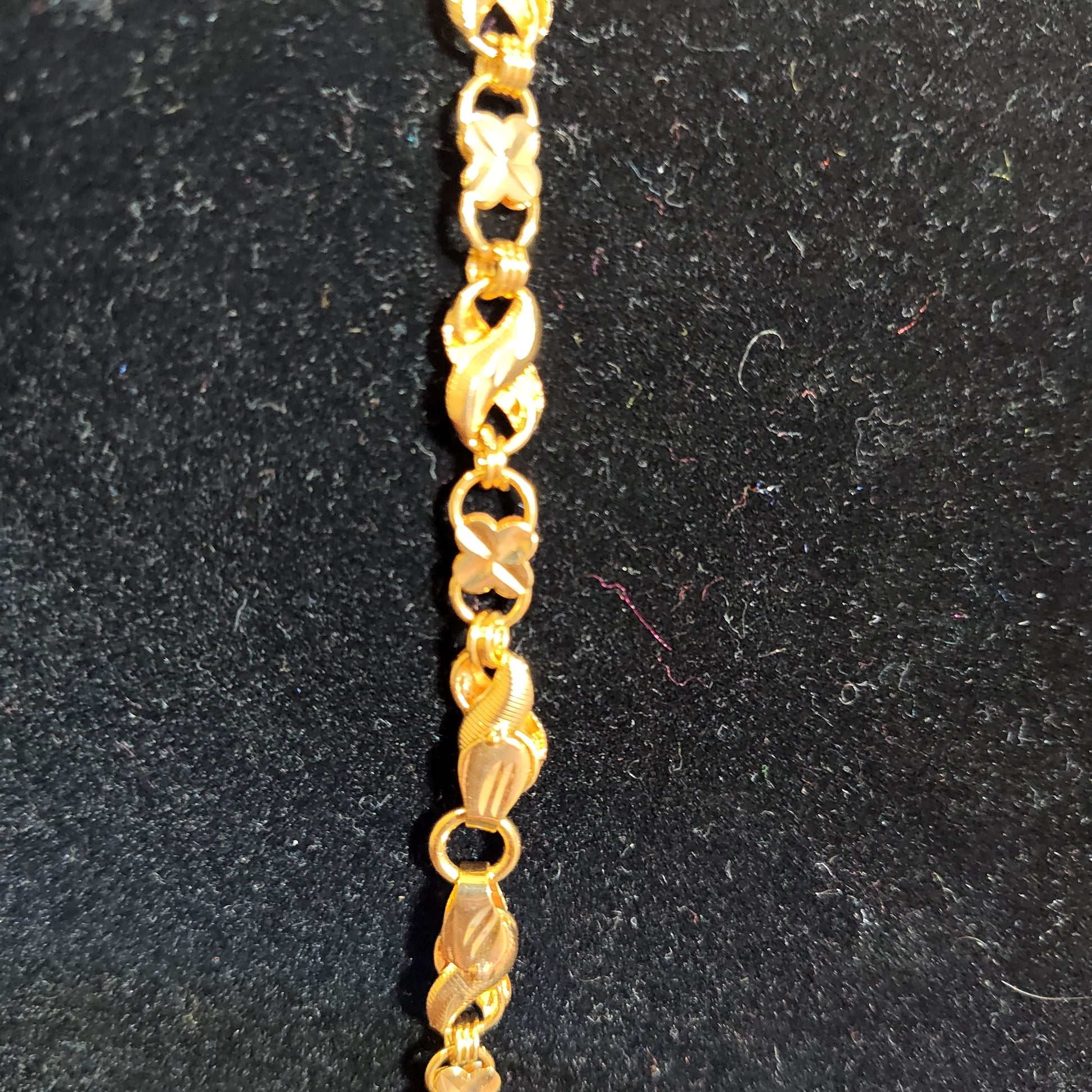 Dazzling Long Chain Near Me