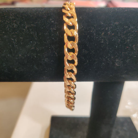 Gorgeous Gold Plated Chunky Flat Chain Bracelet For Men's