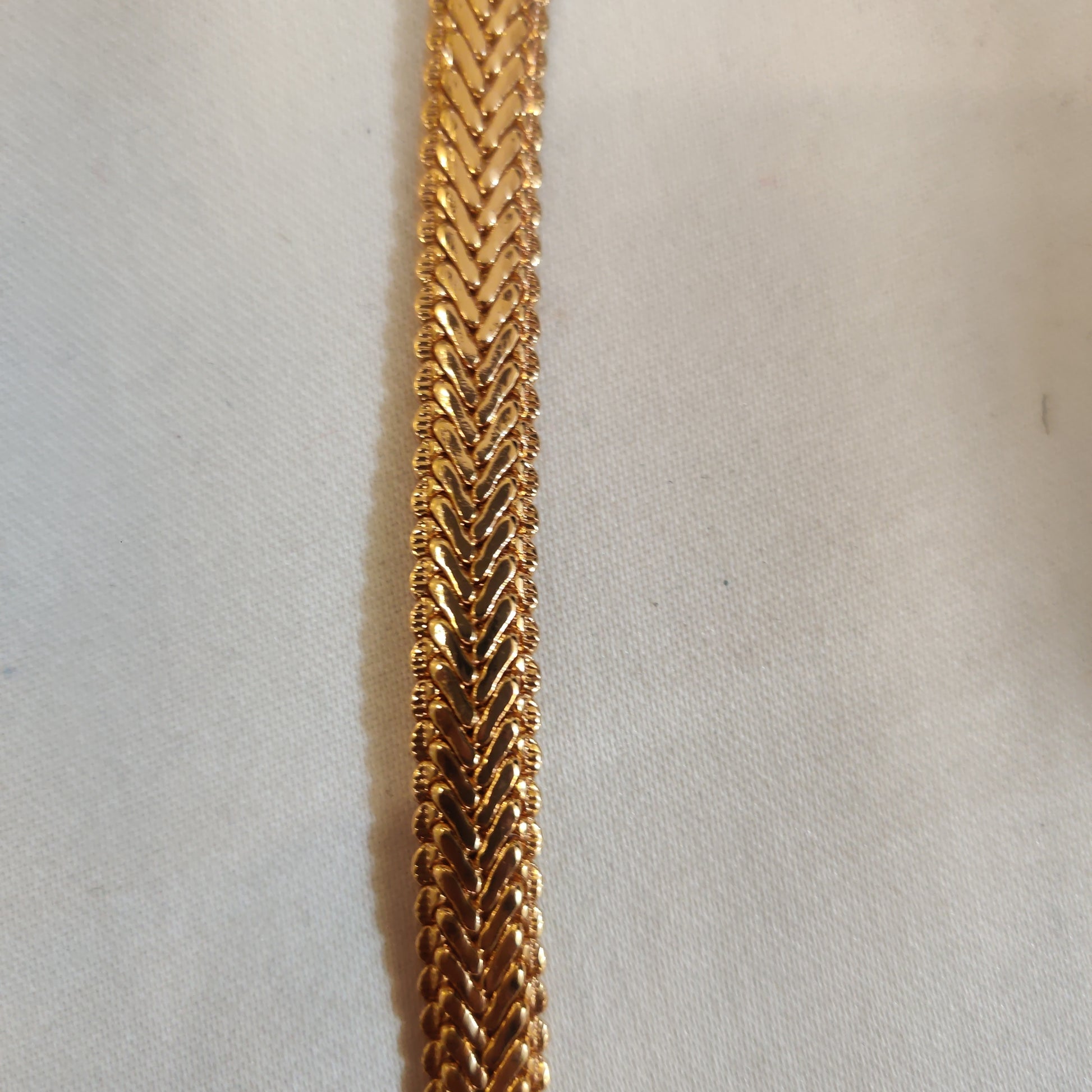 Attractive Latest Style Gold Plated Hand Chain For Mens Near Me