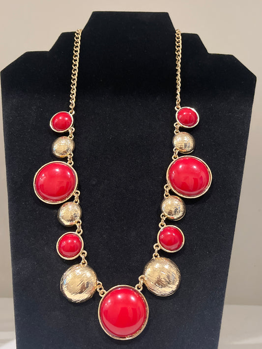 Dazzling Red Color Round Stone Necklace For Women