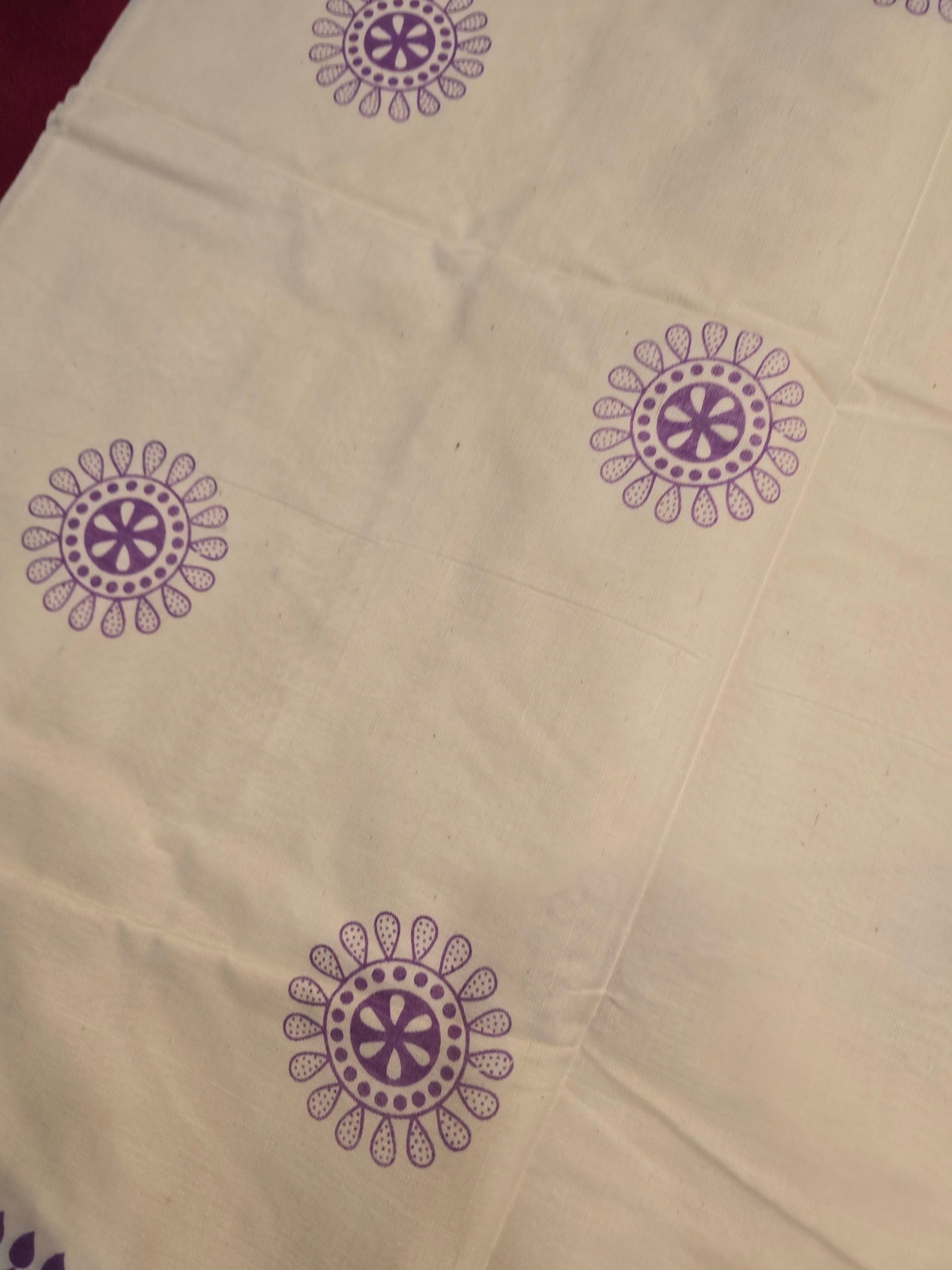 Attractive Kerala Kasavu Cotton Saree With Purple Design Near Me