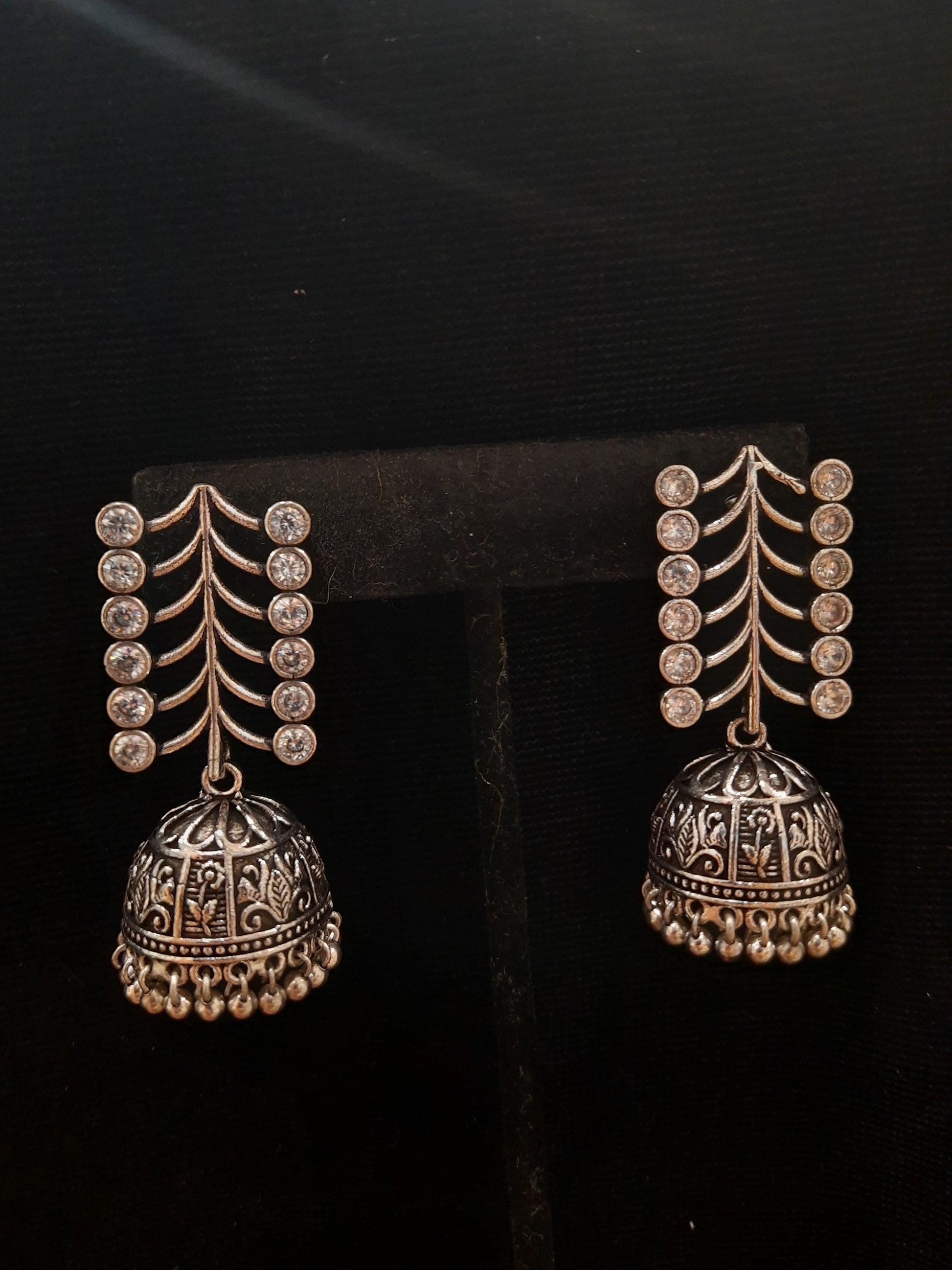 Alluring White And Silver Oxidized Earrings For Women