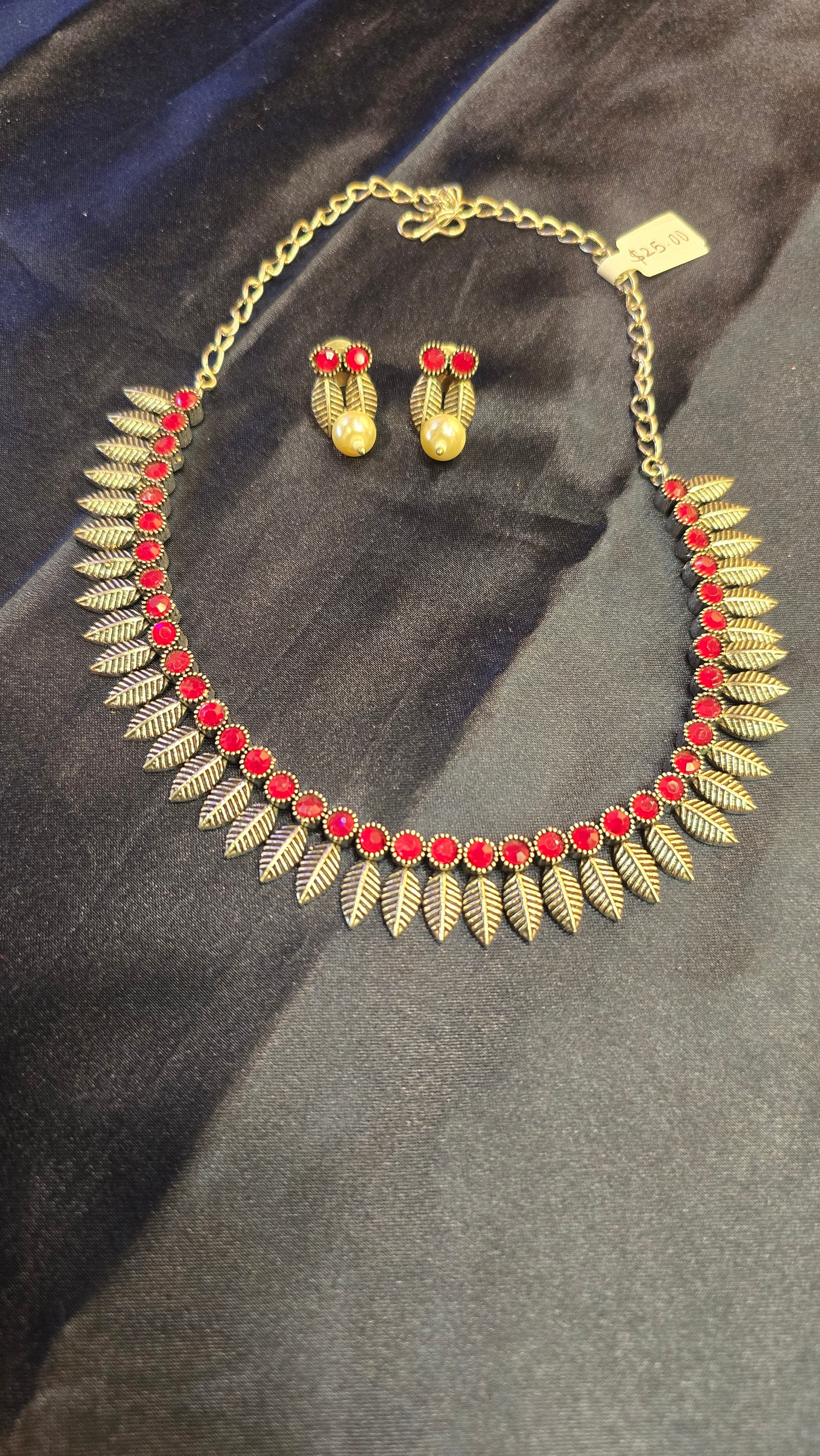 Beautiful Dark Pink Colored Oxidized Leaf Style Neck Jewelry Set Near Me