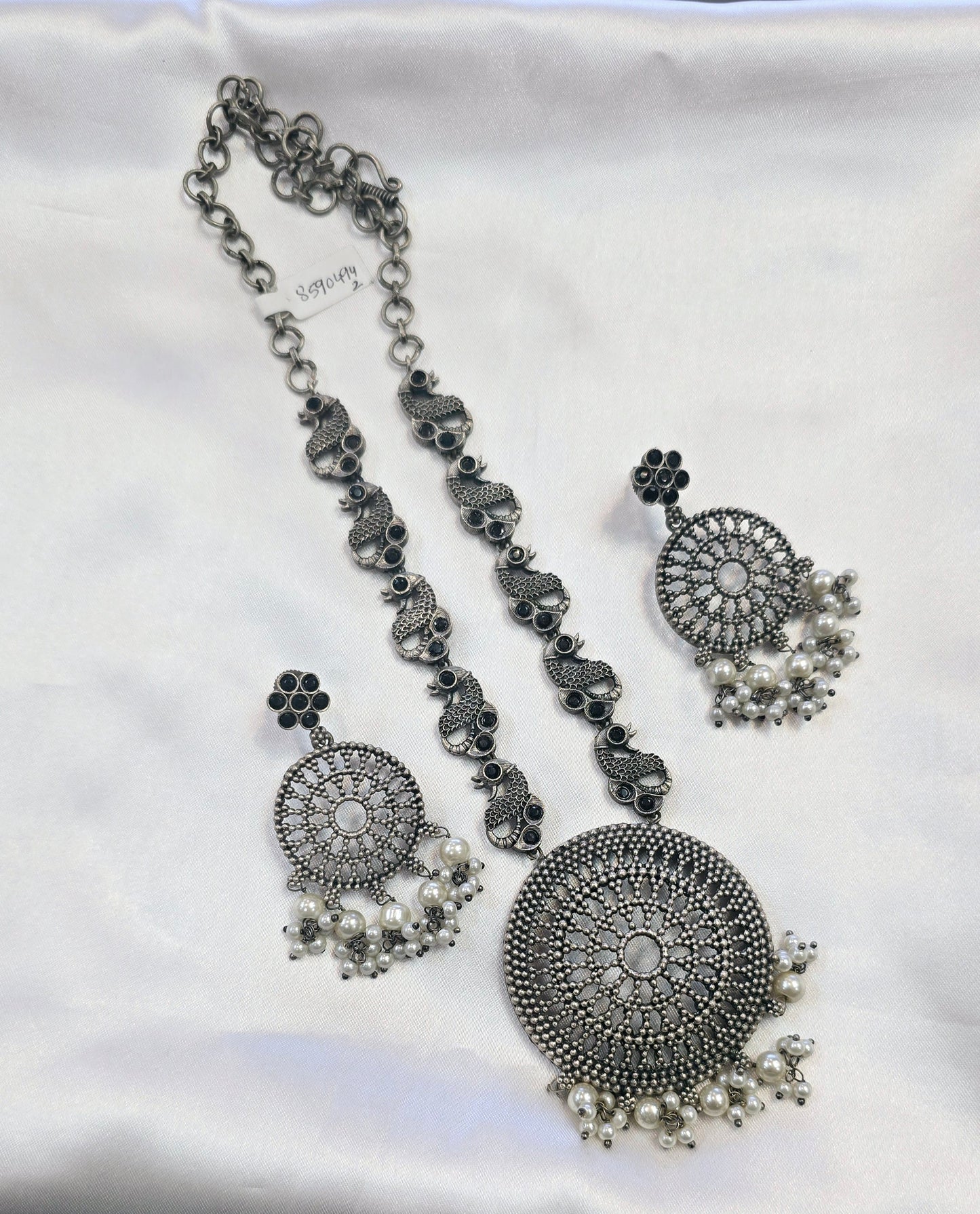 Attractive Pure Oxidized Round Shaped Necklace Set For Women