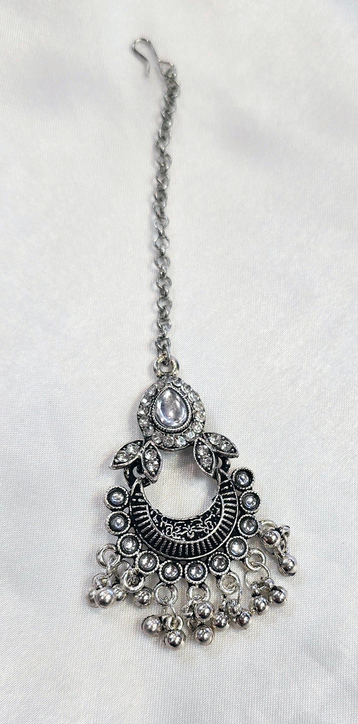 Stunning Silver Color And Oxidized Tikka For Women