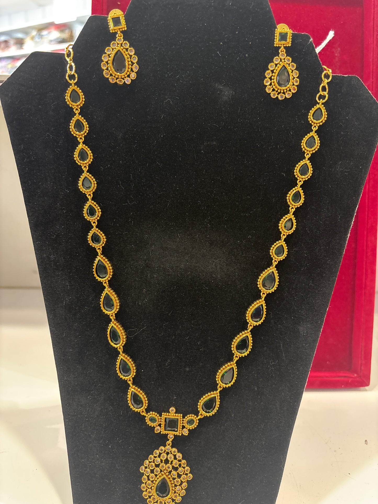 Green Stone Teardrop Gold-Tone Necklace Set with Matching Earrings For Women