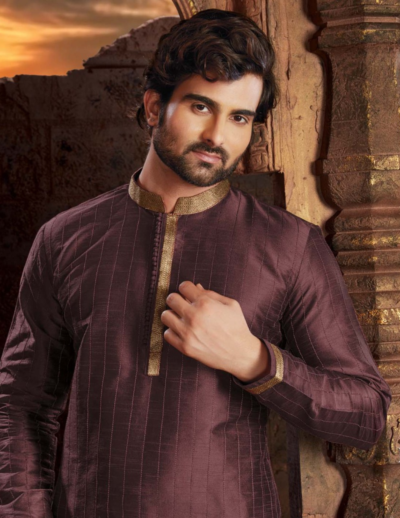 Alluring Men's Kurta With Pajama Set Near Me