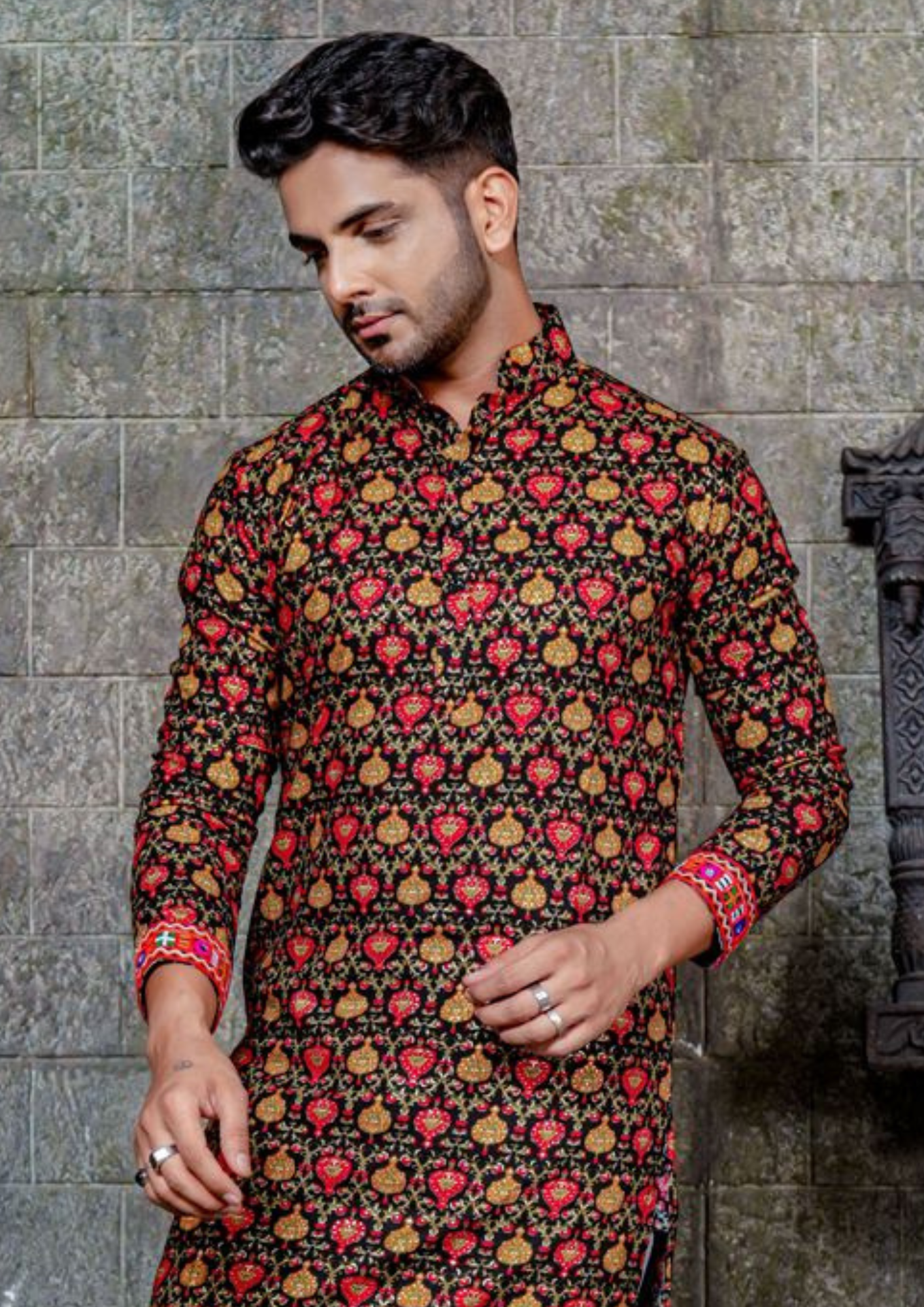 Appealing Multicolor Print Work Men's Kurta With Pajama Pant Near Me