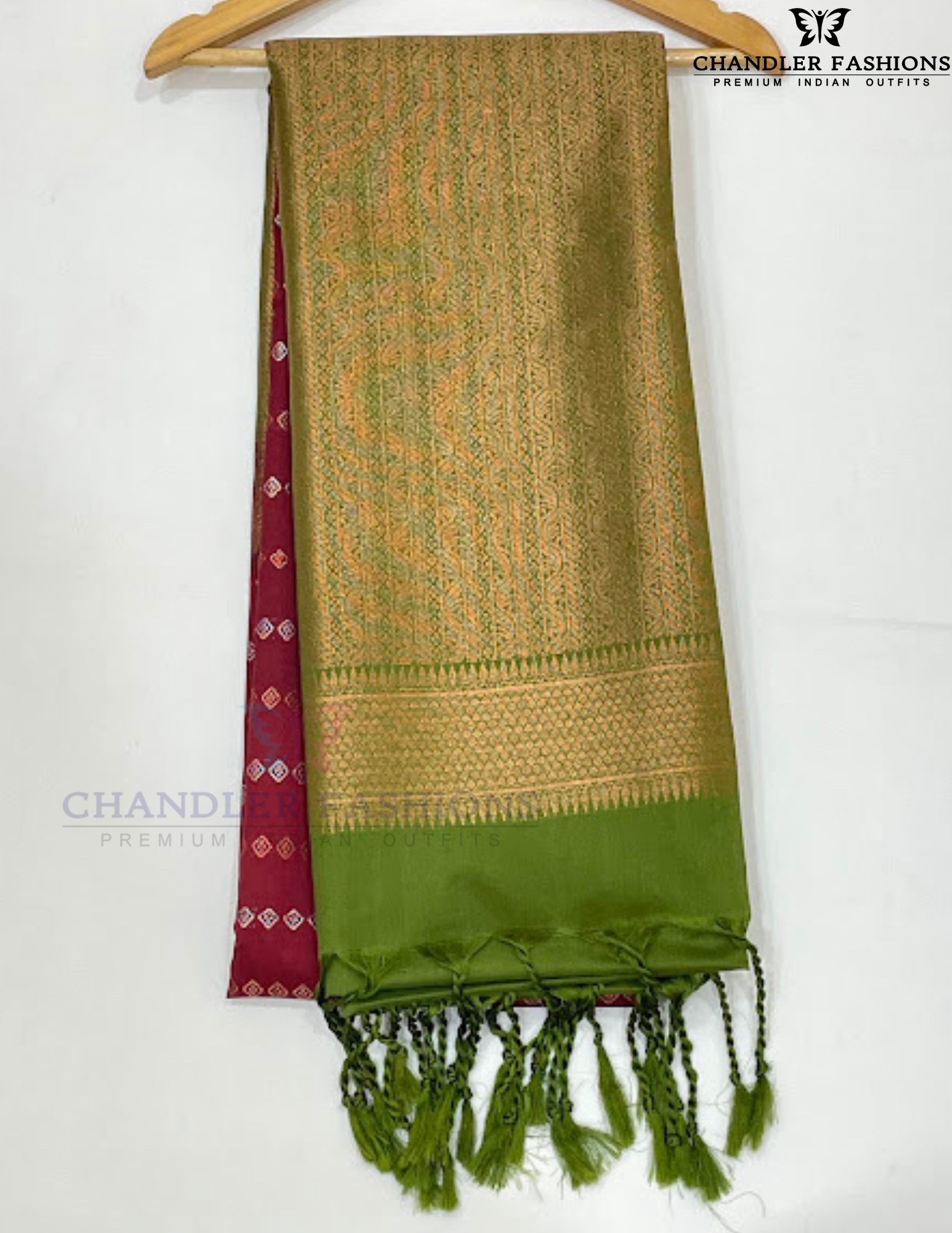 Beautiful Maroon Color Zari Work Soft Silk Saree With Contrast Pallu For Women Near Me