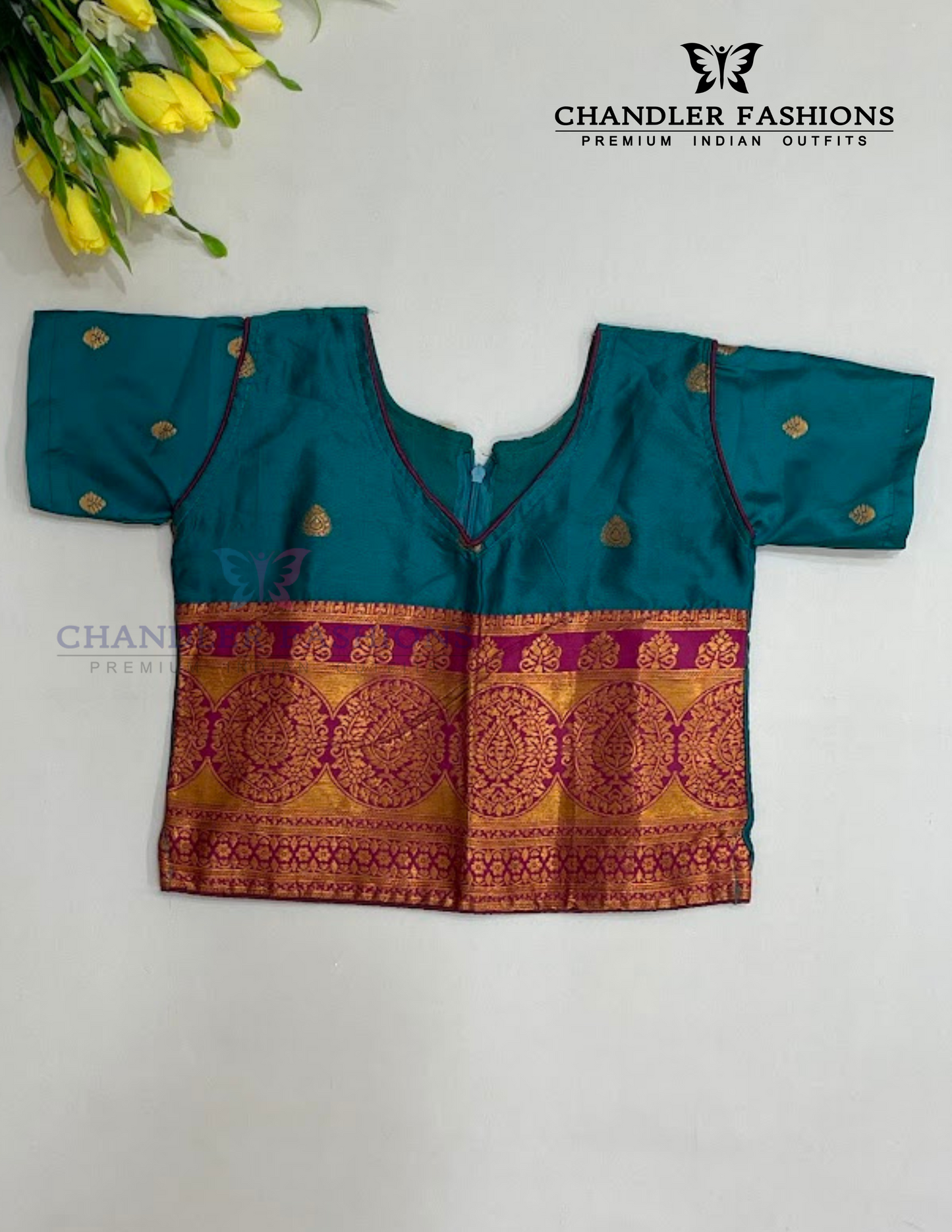 Green Color With Zari Work Choli Set For Girls In Suncity