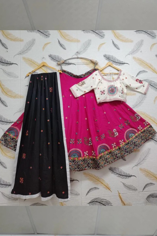 Delightful Pink Colored Chaniya Choli Lehenga With Dupatta Set