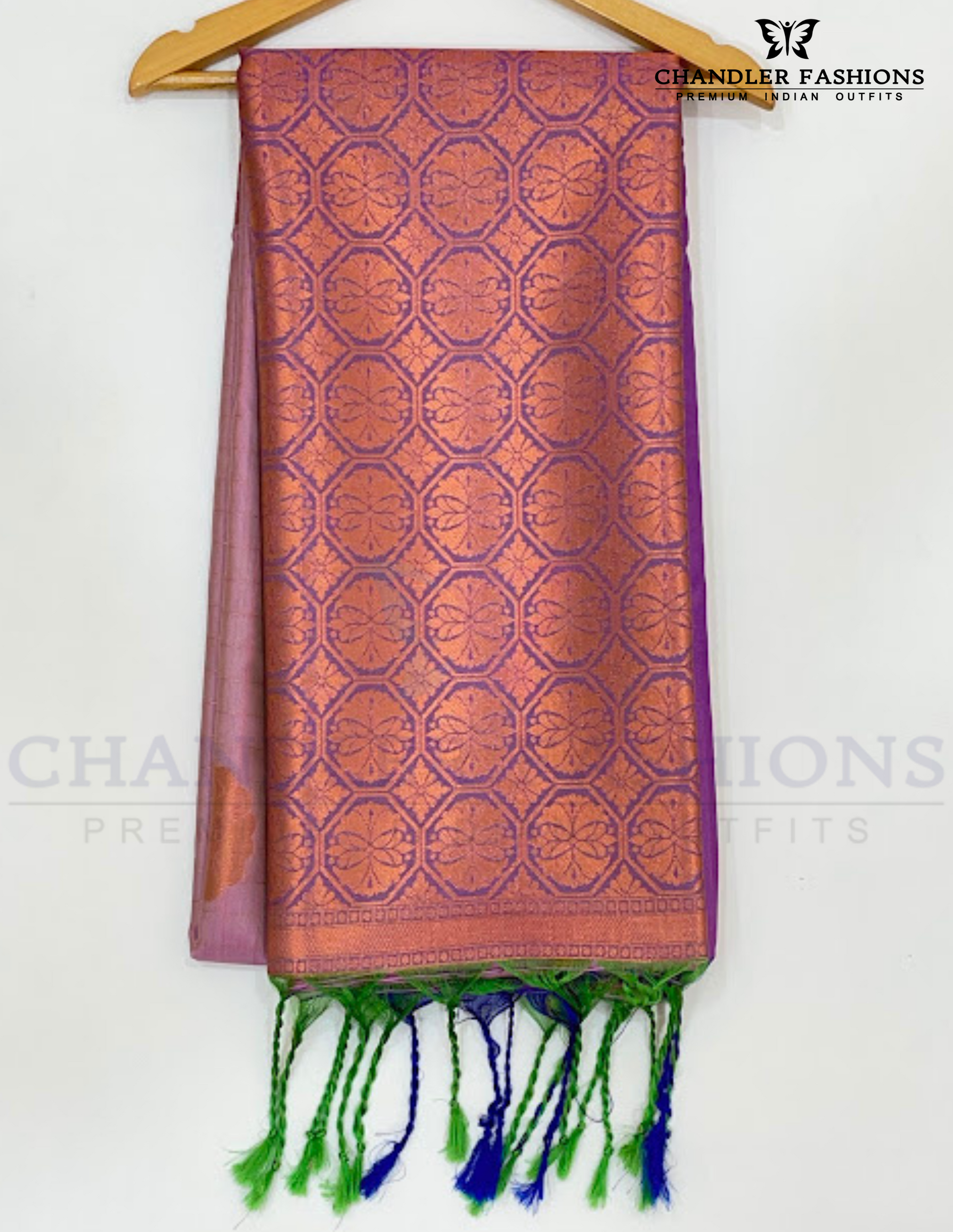 Fanciable Lavender Color Soft Silk With Flower Design And Gloden Zari Work Saree Near Me