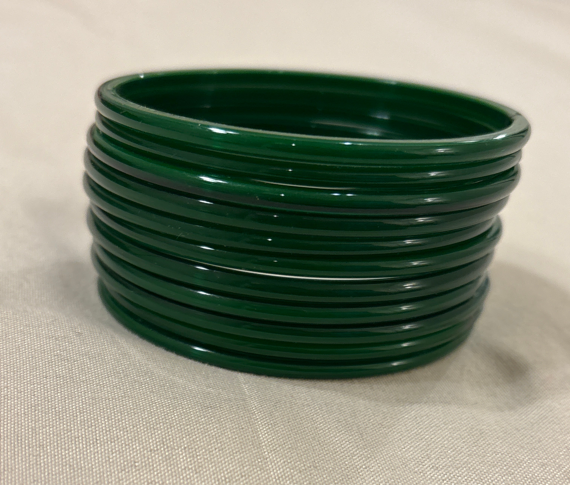 Traditional Plain Green Color Glass Bangles For Women