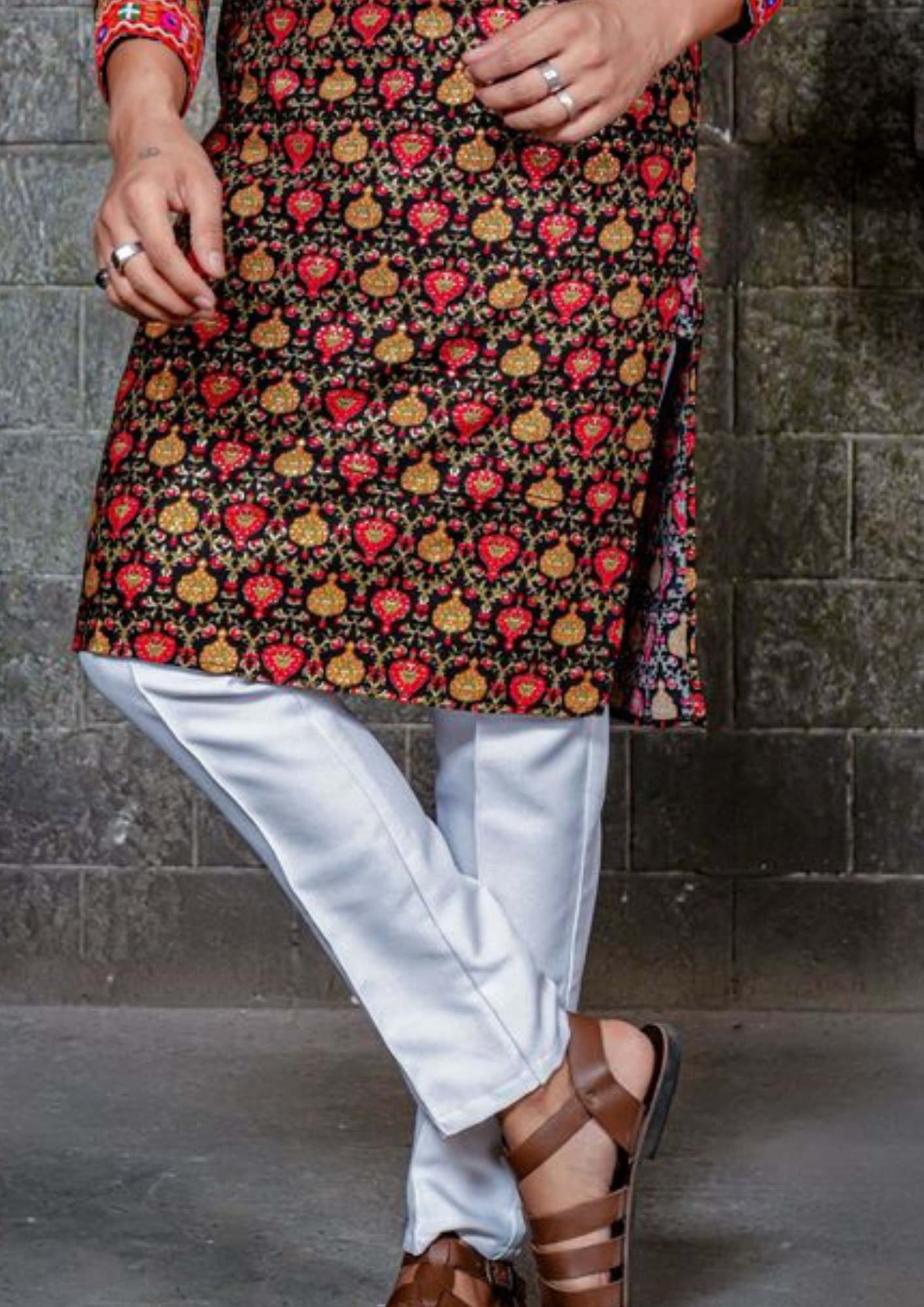 Appealing Multicolor Men's Kurta With Pajama Pant In Suncity