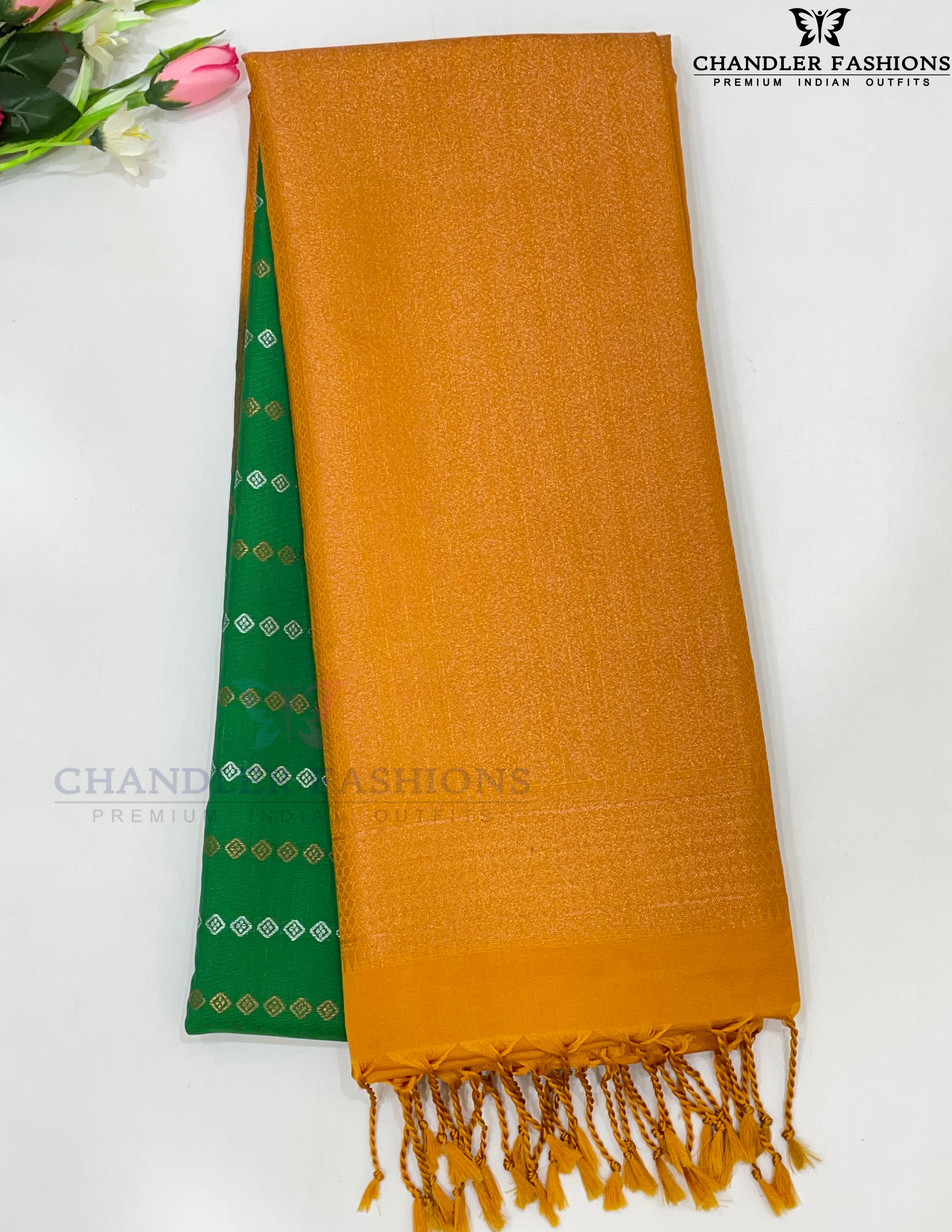 Elegant Green Color Soft Silk Saree With Contrast Rich Pallu For Women