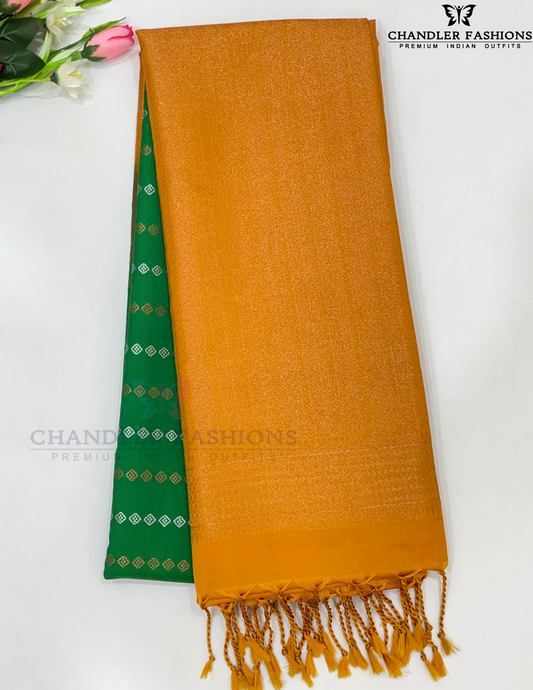 Elegant Green Color Soft Silk Saree With Contrast Rich Pallu For Women