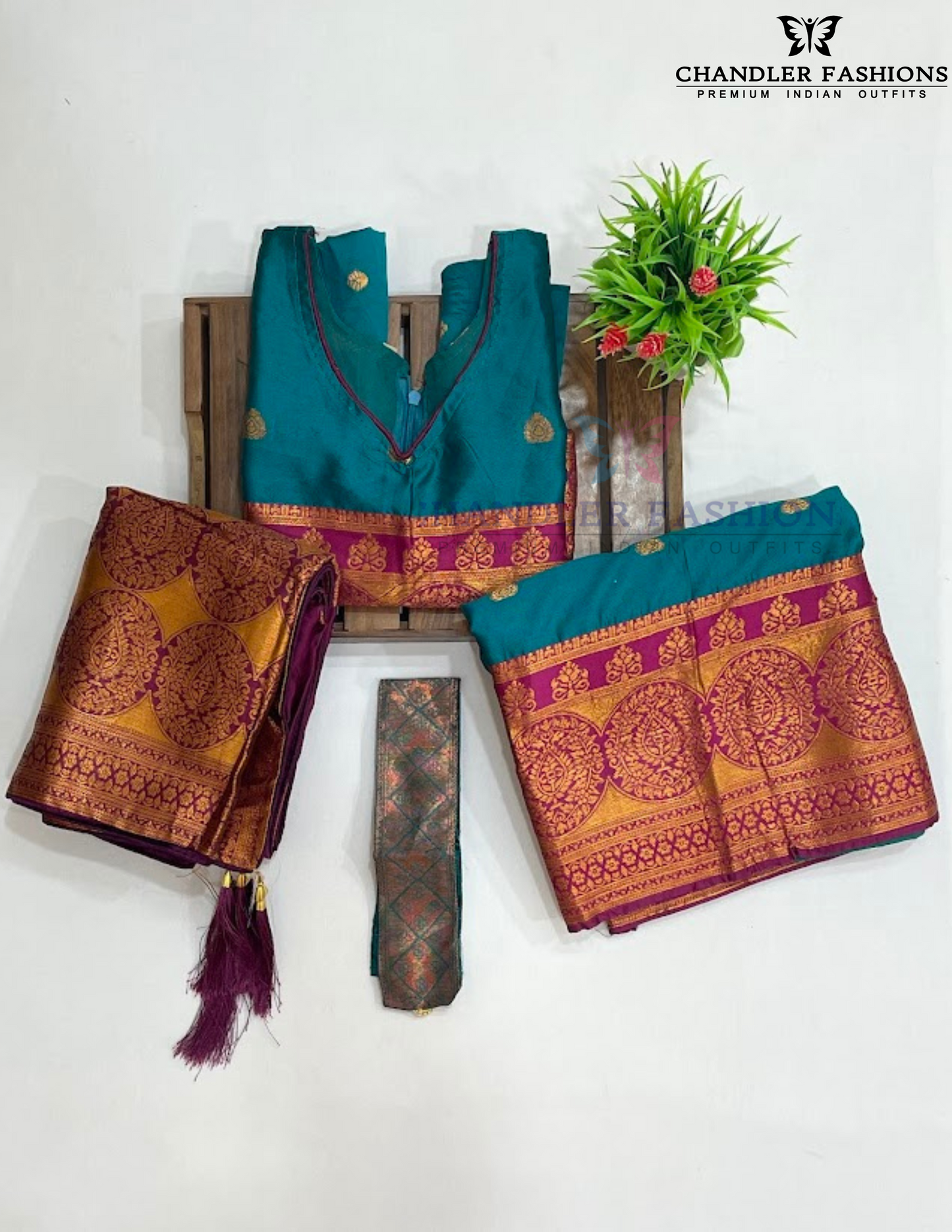 Stunning Green Color With Zari Work Choli Set In Chandler