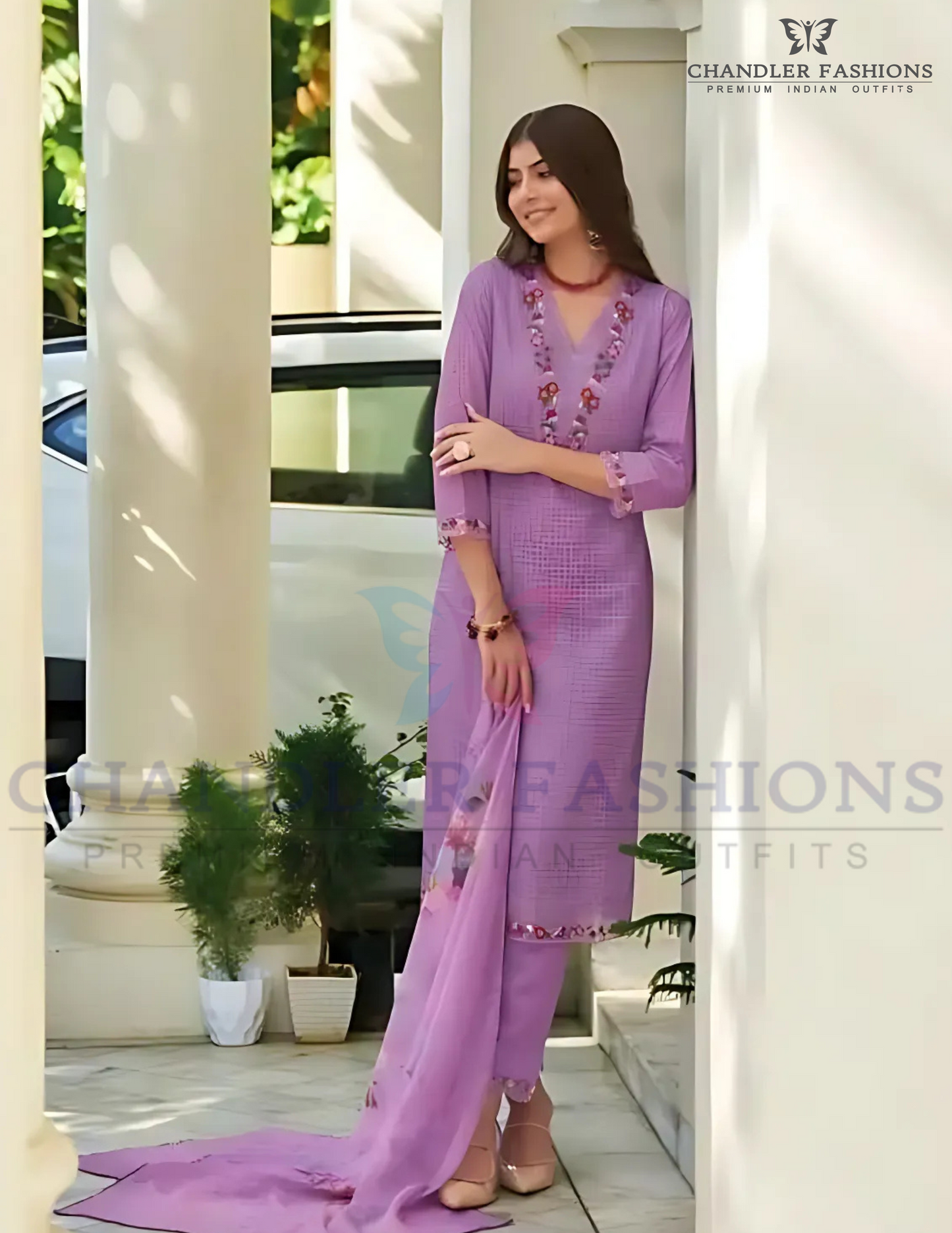 Salwar Suits With Dupatta in Chandler