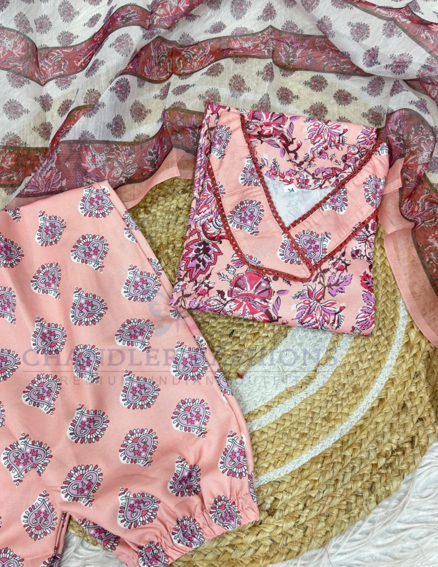 Girls Cotton Kurti Suits In Mesa