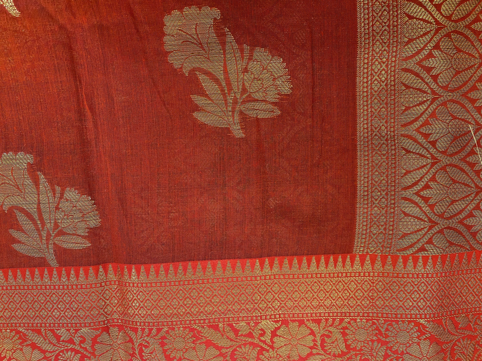 Beautiful Red Silk Cotton Saree In USA