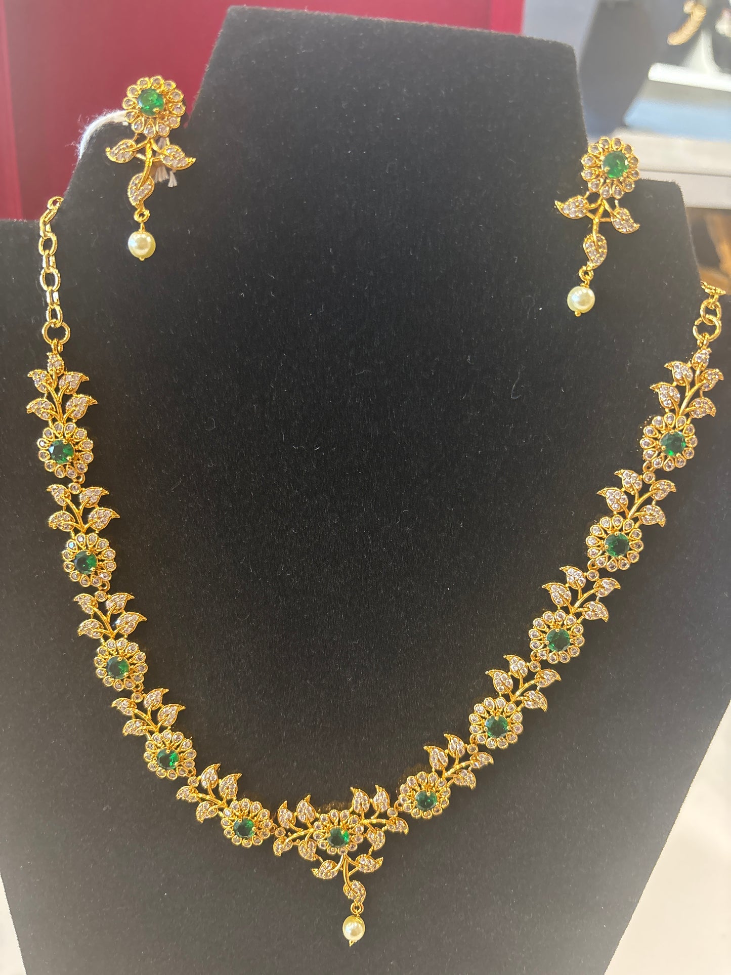 Royal Emerald Bloom Gold Plated Necklace & Earring Set