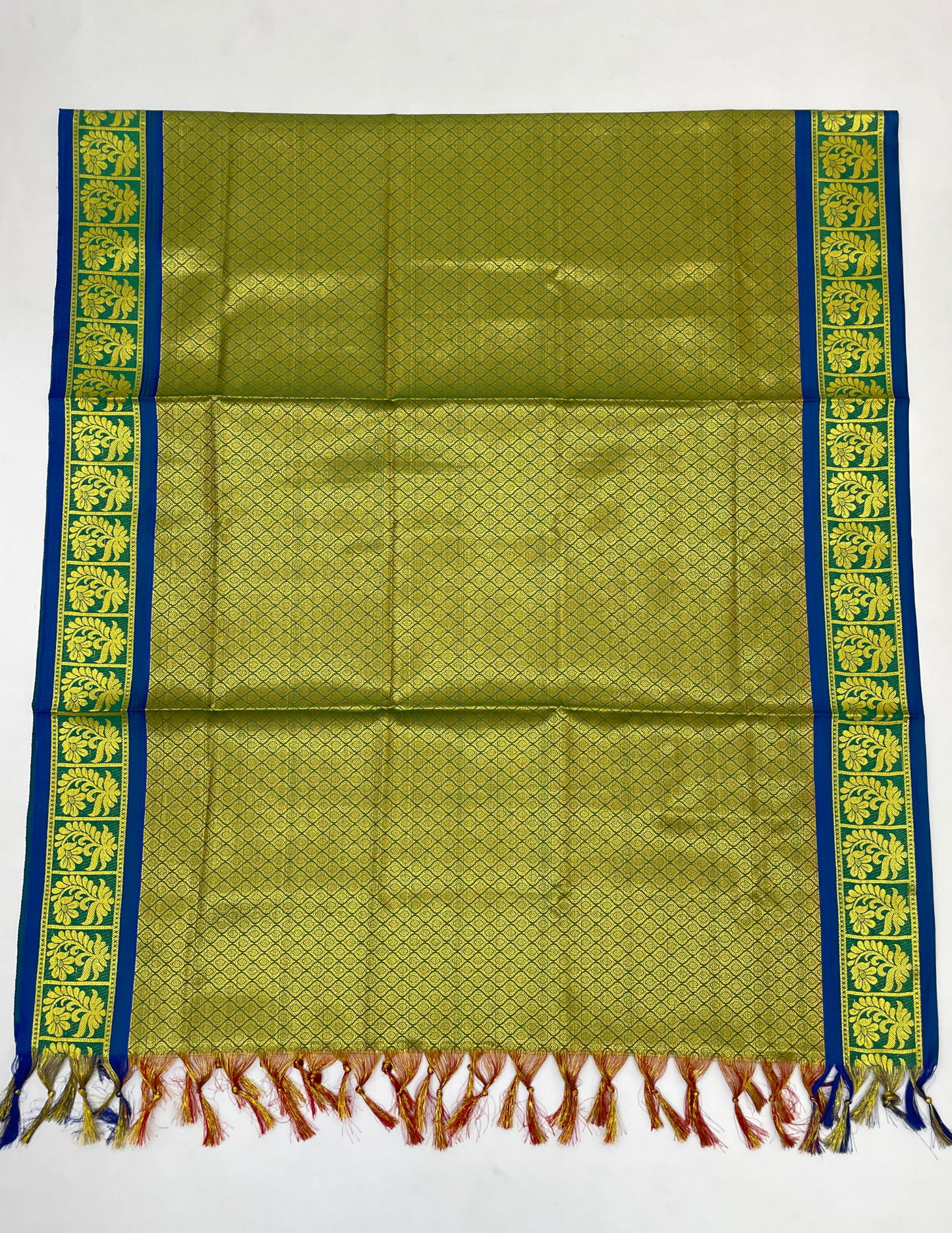 Pretty Green Color Silk Shawl With Zari Work In USA