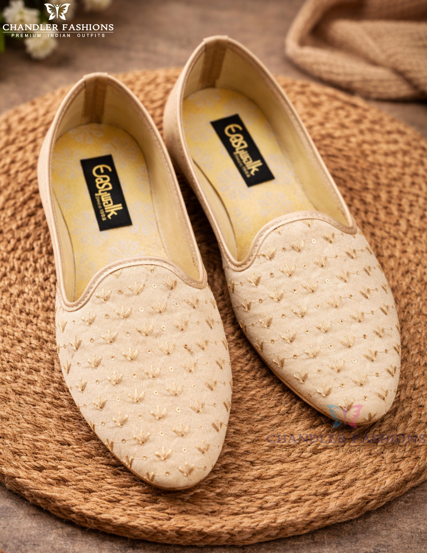 Traditional Wear Cream Color Premium Quality Mojaris For Men