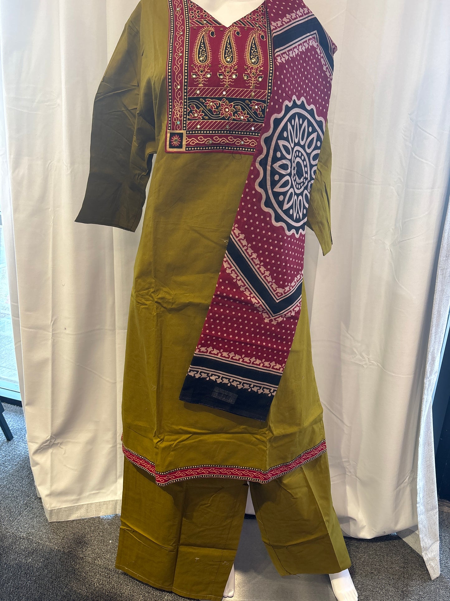 Pretty Lime Green Color Cotton With Printed Work Salwar Suits With Dupatta