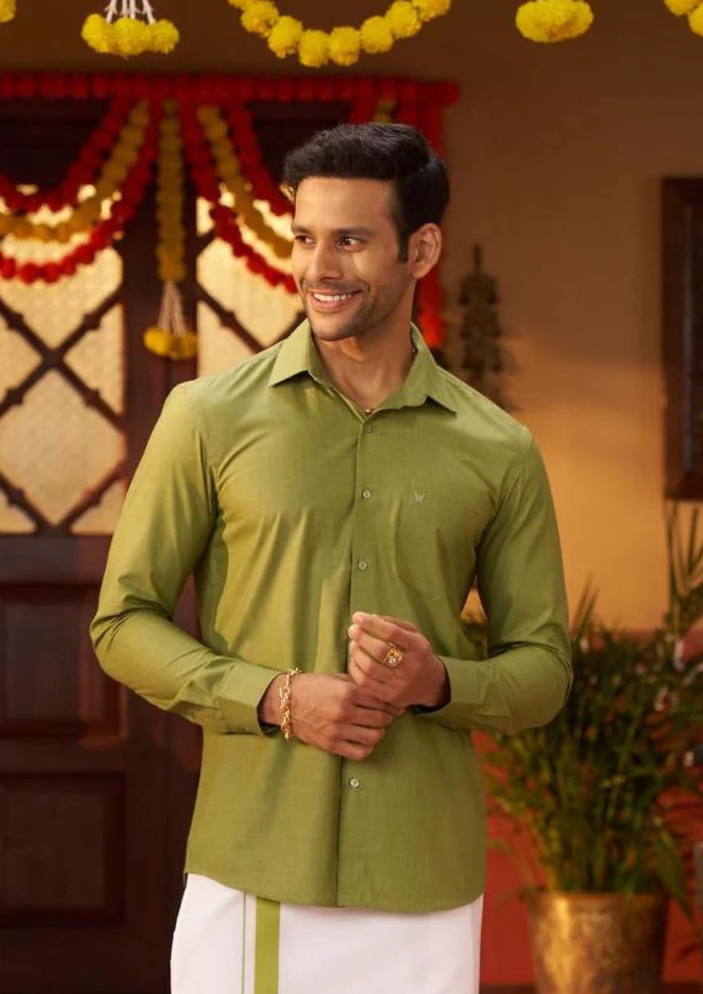 Gorgeous Green Color Cotton Dhoti Set With Contract Border For Mens Near Me