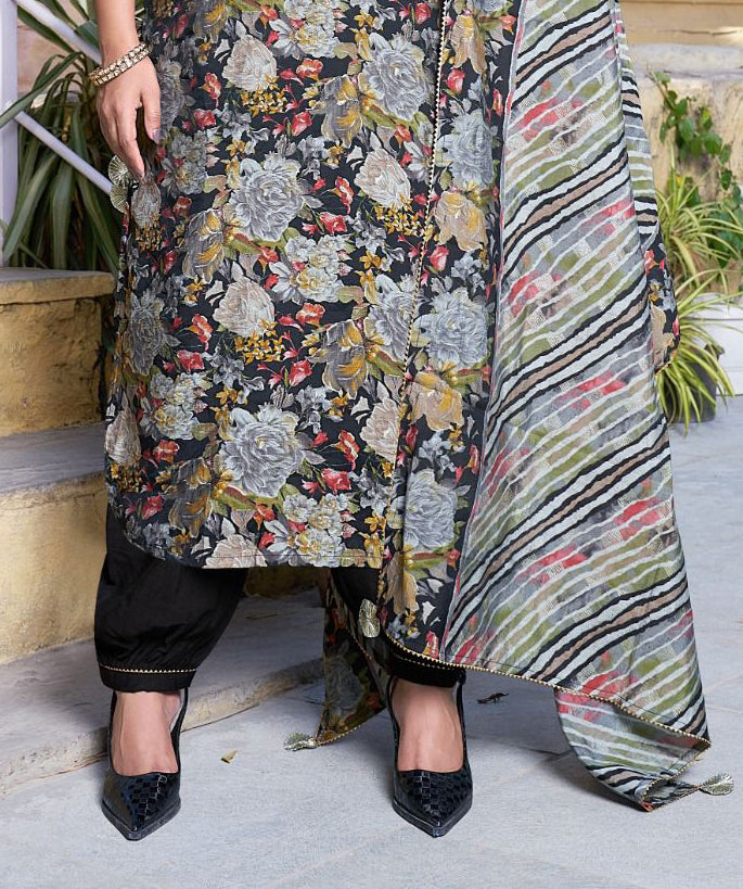 Delightful Kurti And Suits In USA