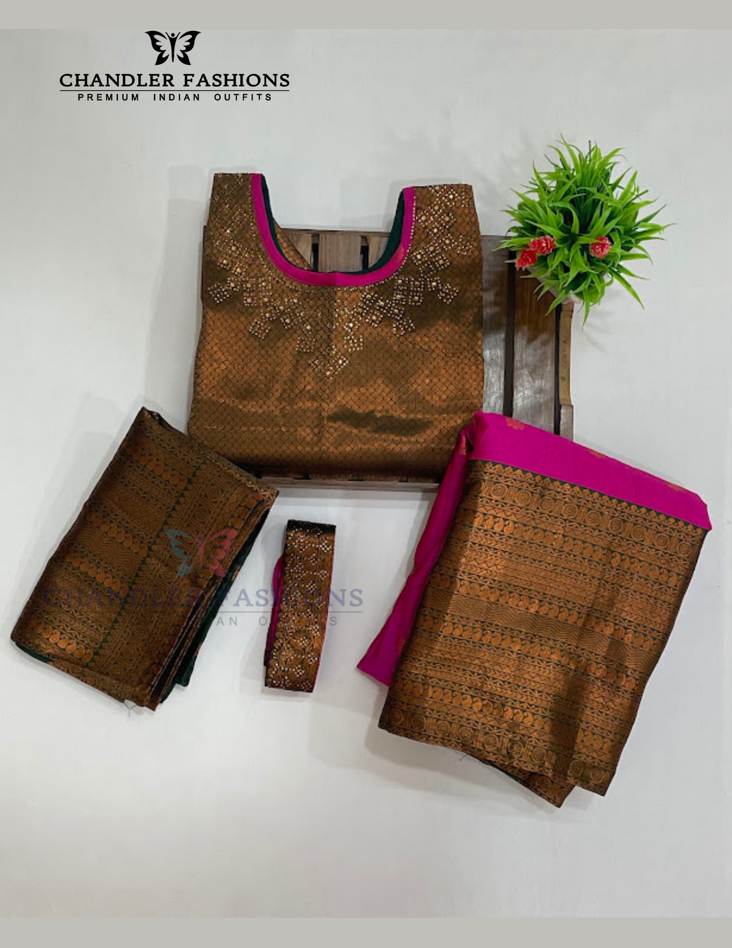 Pink Color With Zari Work Choli Set In USA