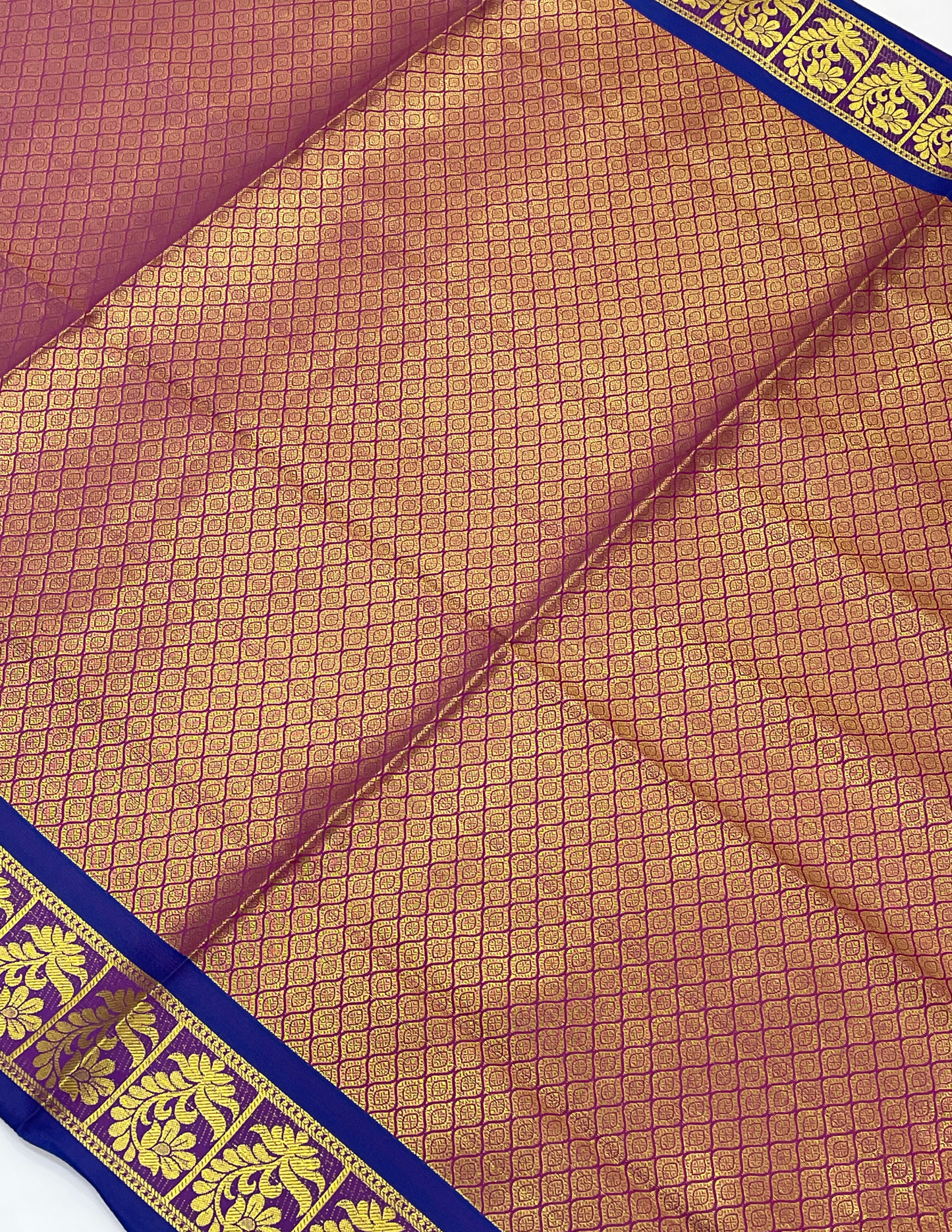 Alluring Purple Color Silk Shawl Ponnadai In Chandler