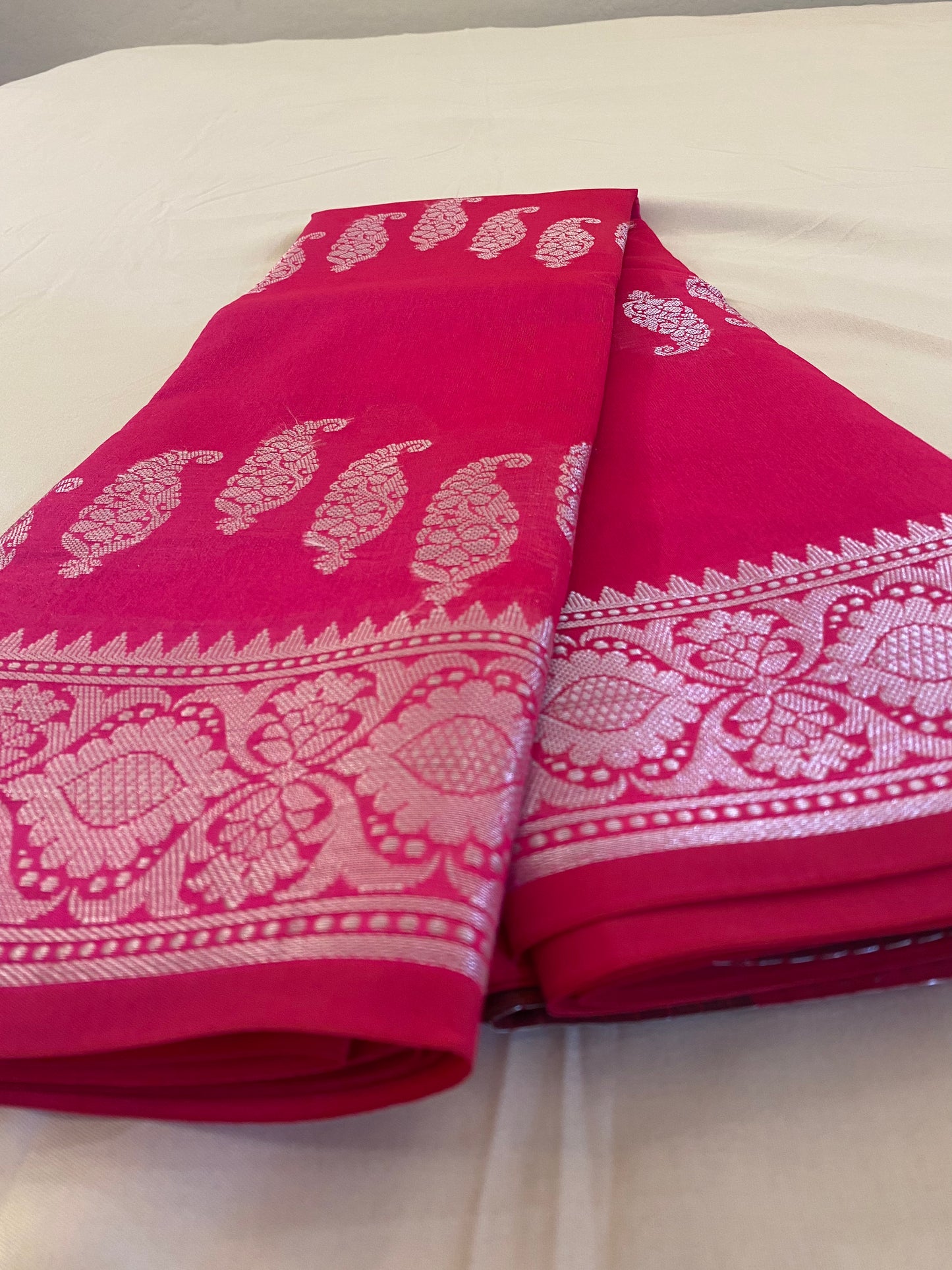Gorgeous Hot Pink Silk Cotton Saree with Silver Jari Near Me