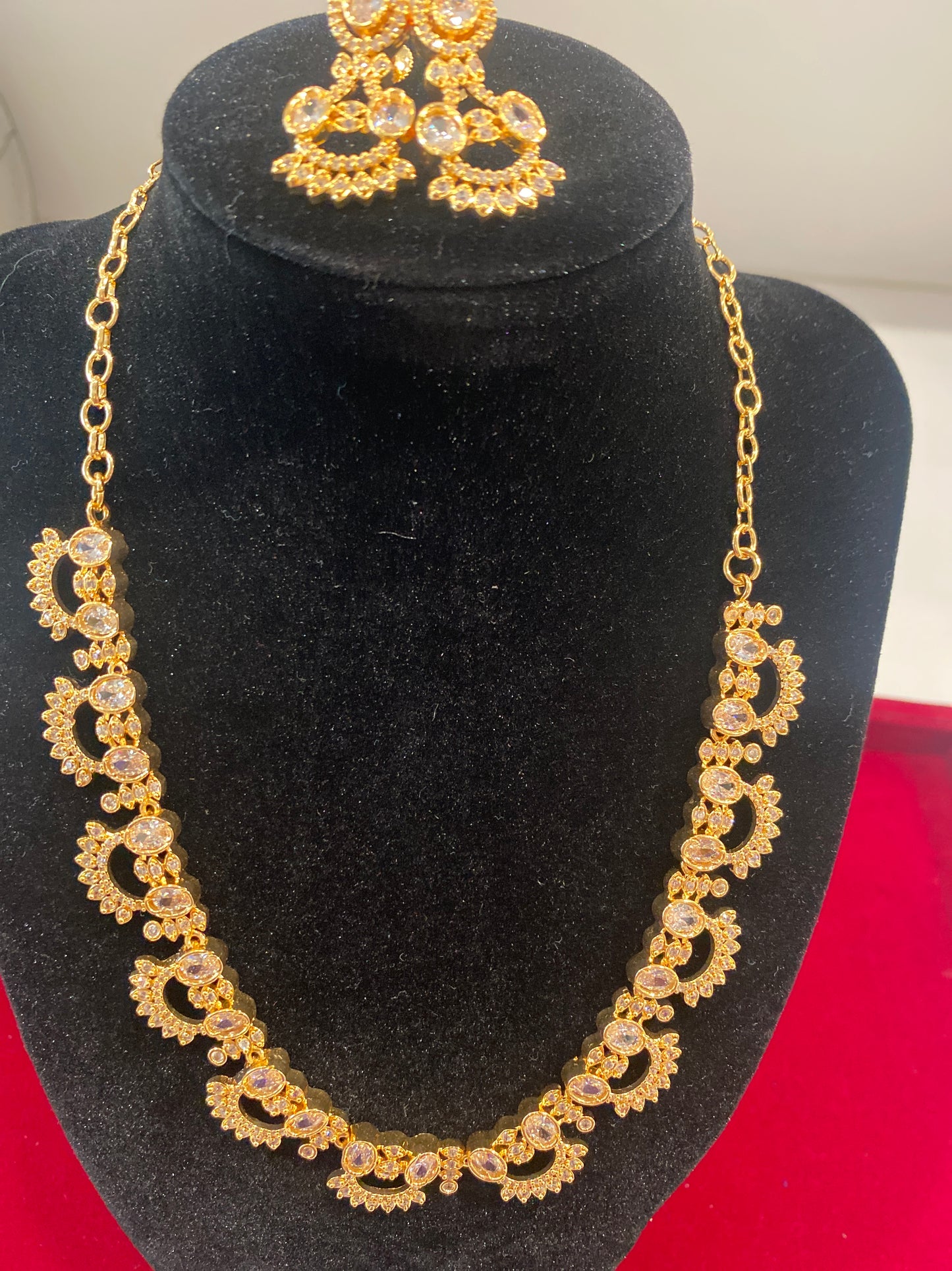 Beautiful White Stones Gold Plated Necklace With Earrings Set