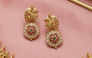 Traditional Choker Style Gold Plated Necklace With Earrings For Women