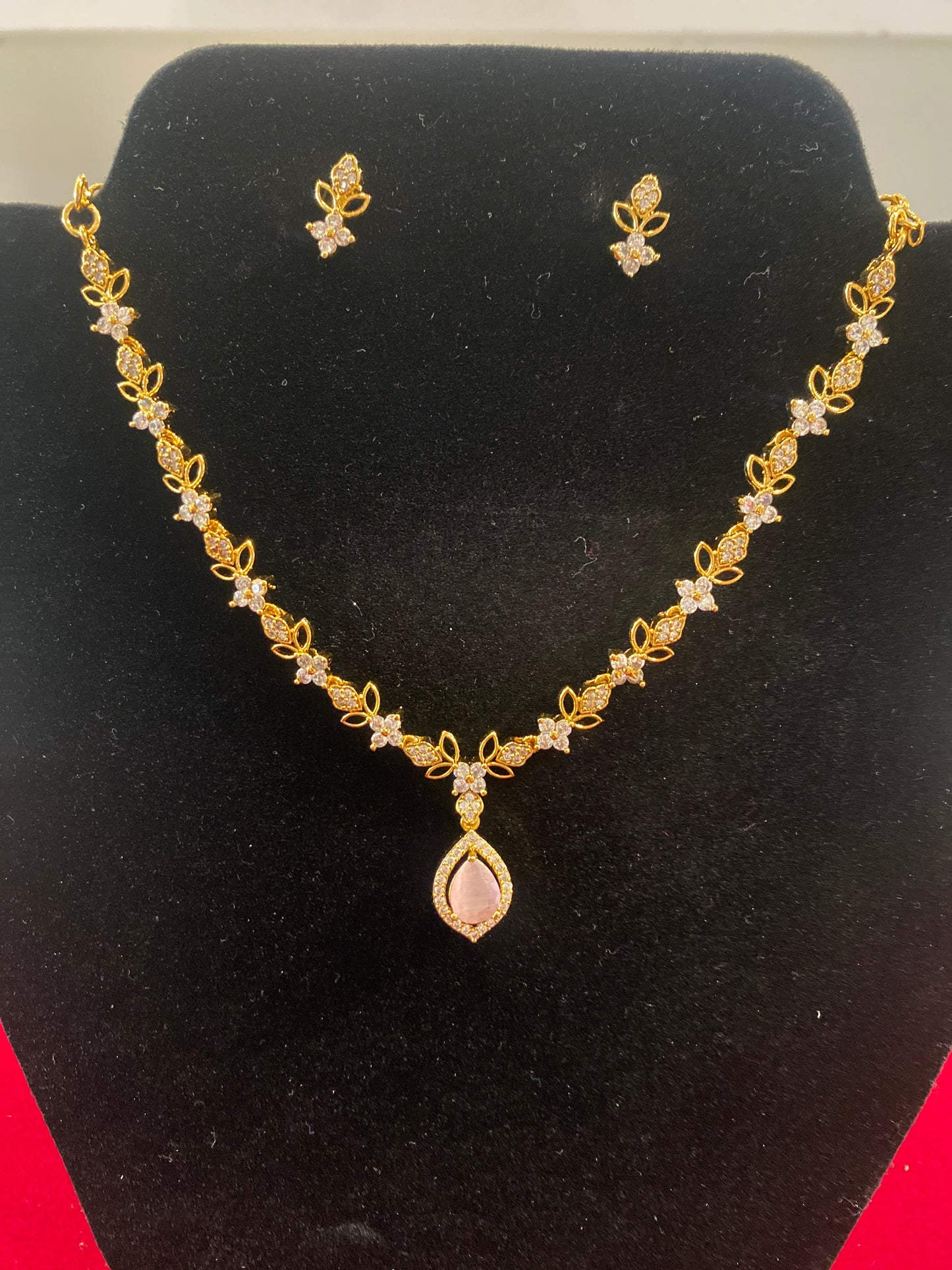 Stunning White And Peach Stones Gold Plated Necklace With Earrings