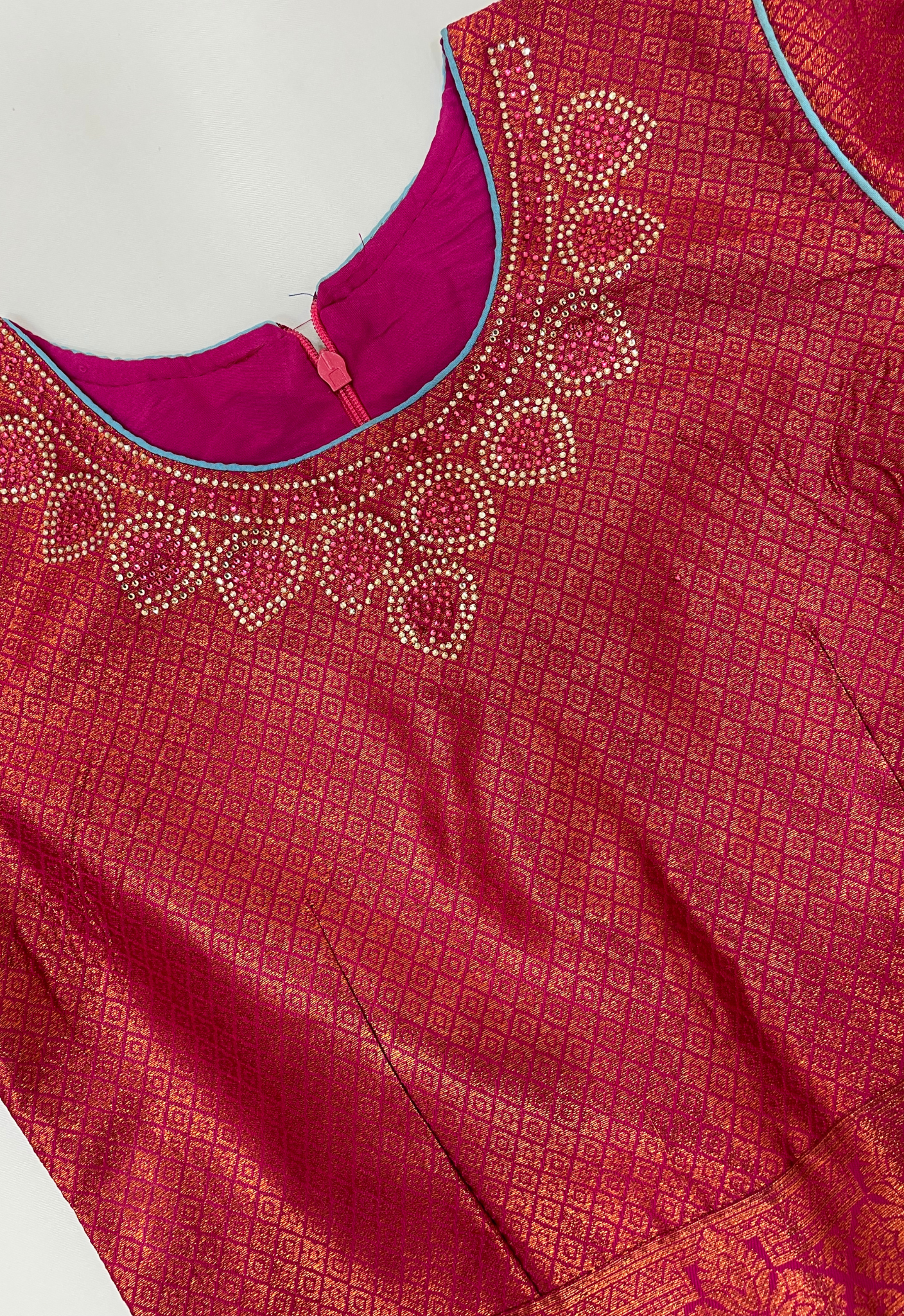 Elegant Dark Pink Colored Silk Choli Sets In Yuma