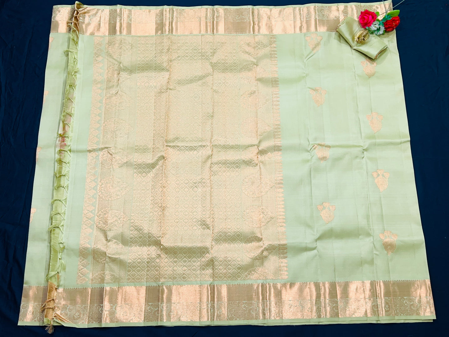 Attractive Green Color Kanchi Silk Saree With Copper Zari - SILKMARK CERTIFIED
