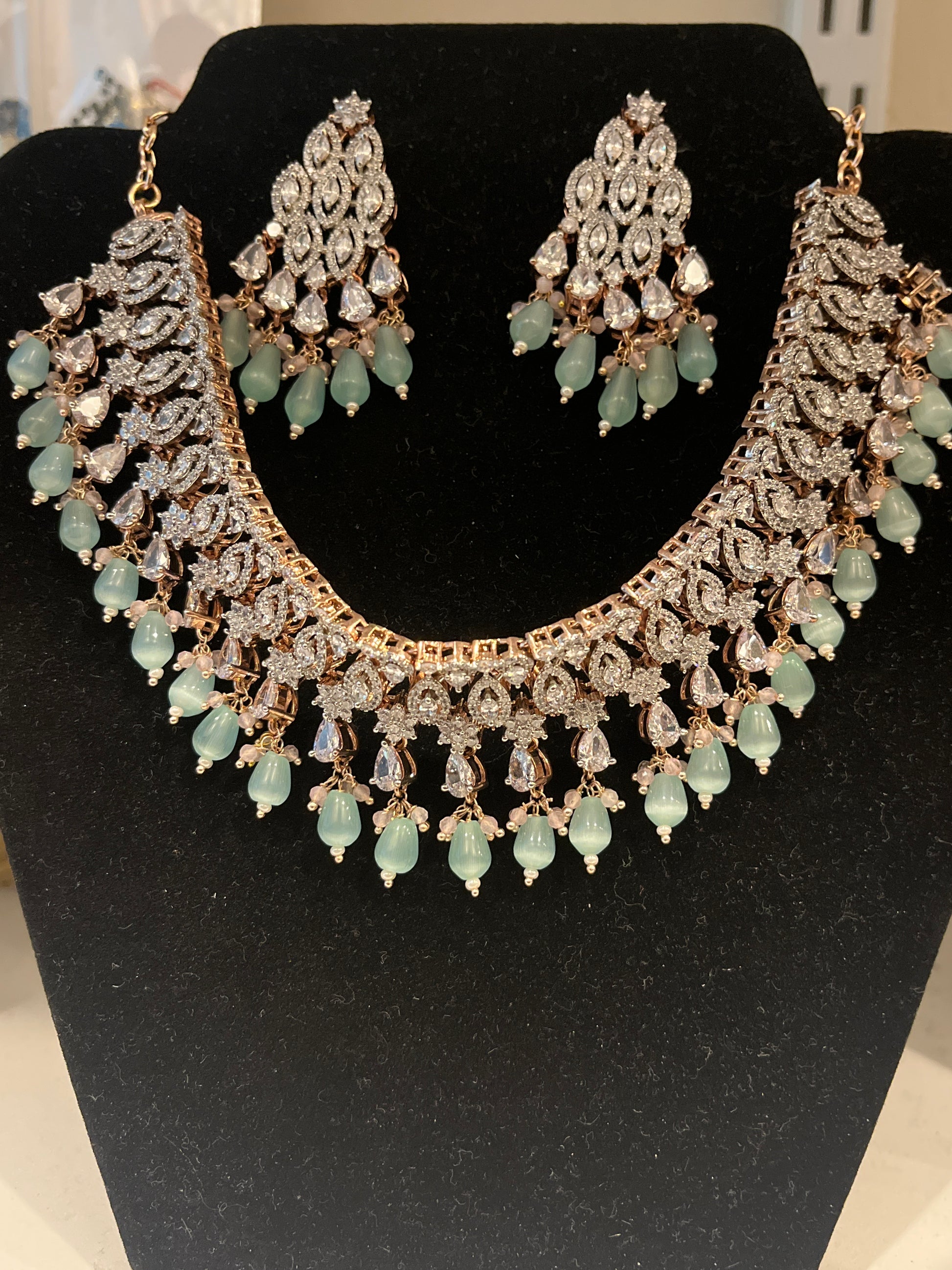 Gold Plated Necklace With Earrings Near Me