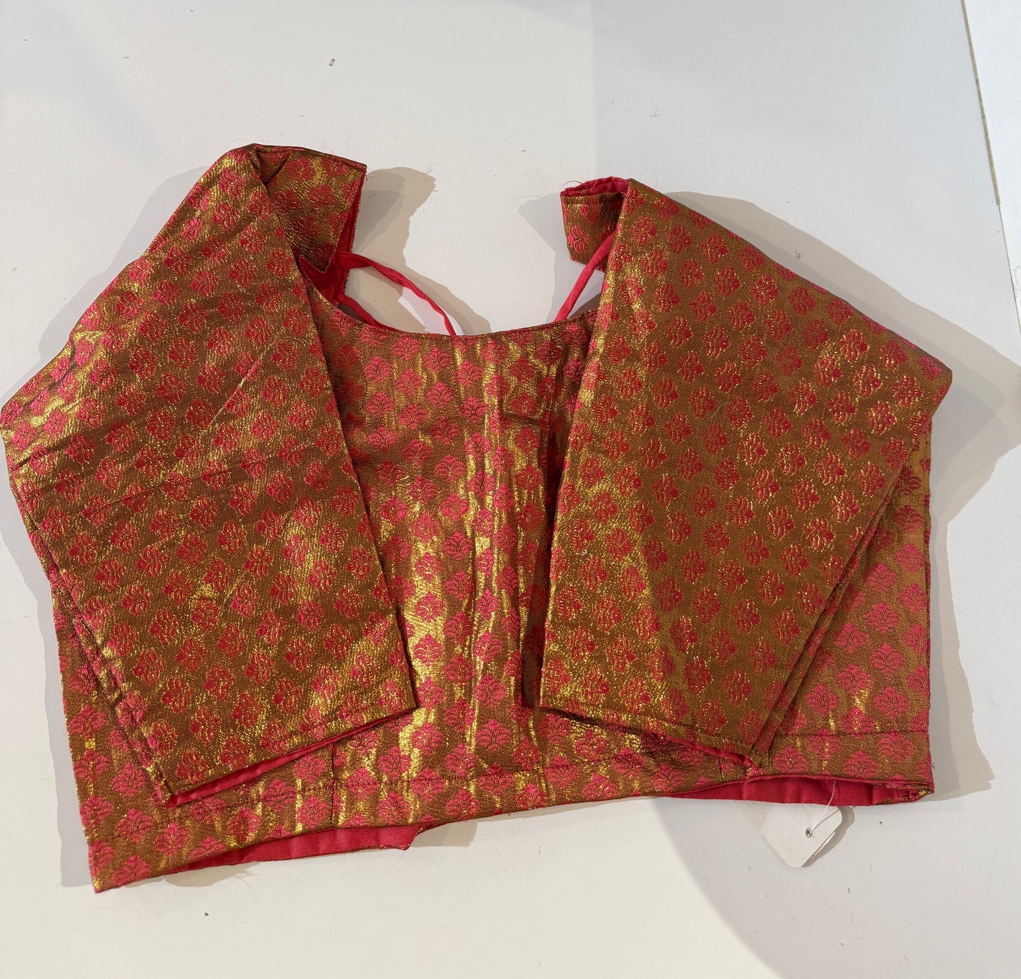 Gorgeous Pure Silk With Zari Border Jacquard Blouse And Organza Dupatta