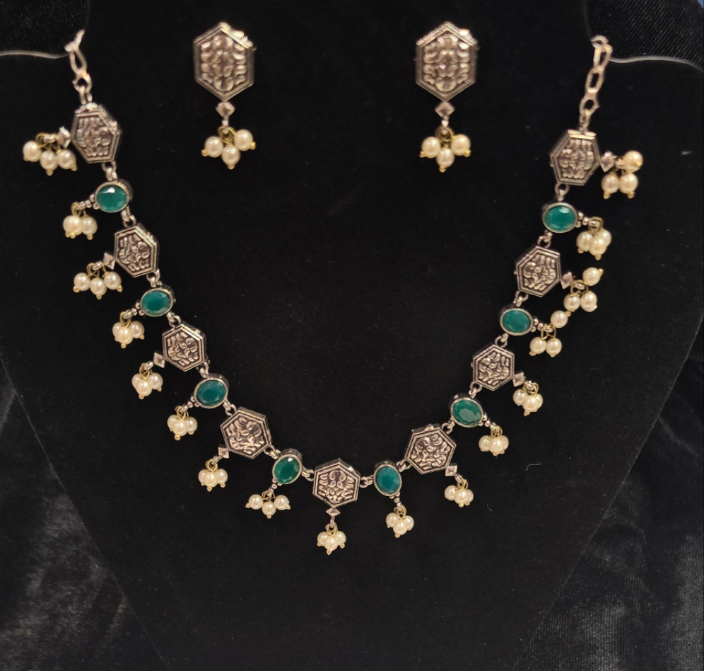 Pretty Emerald Green Colored Oxidized Necklace With Earrings Set