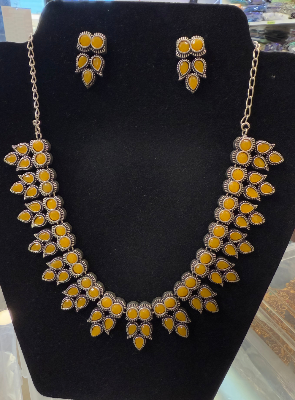 Alluring Leaf Shaped Yellow Stone Oxidized Necklace With Earrings