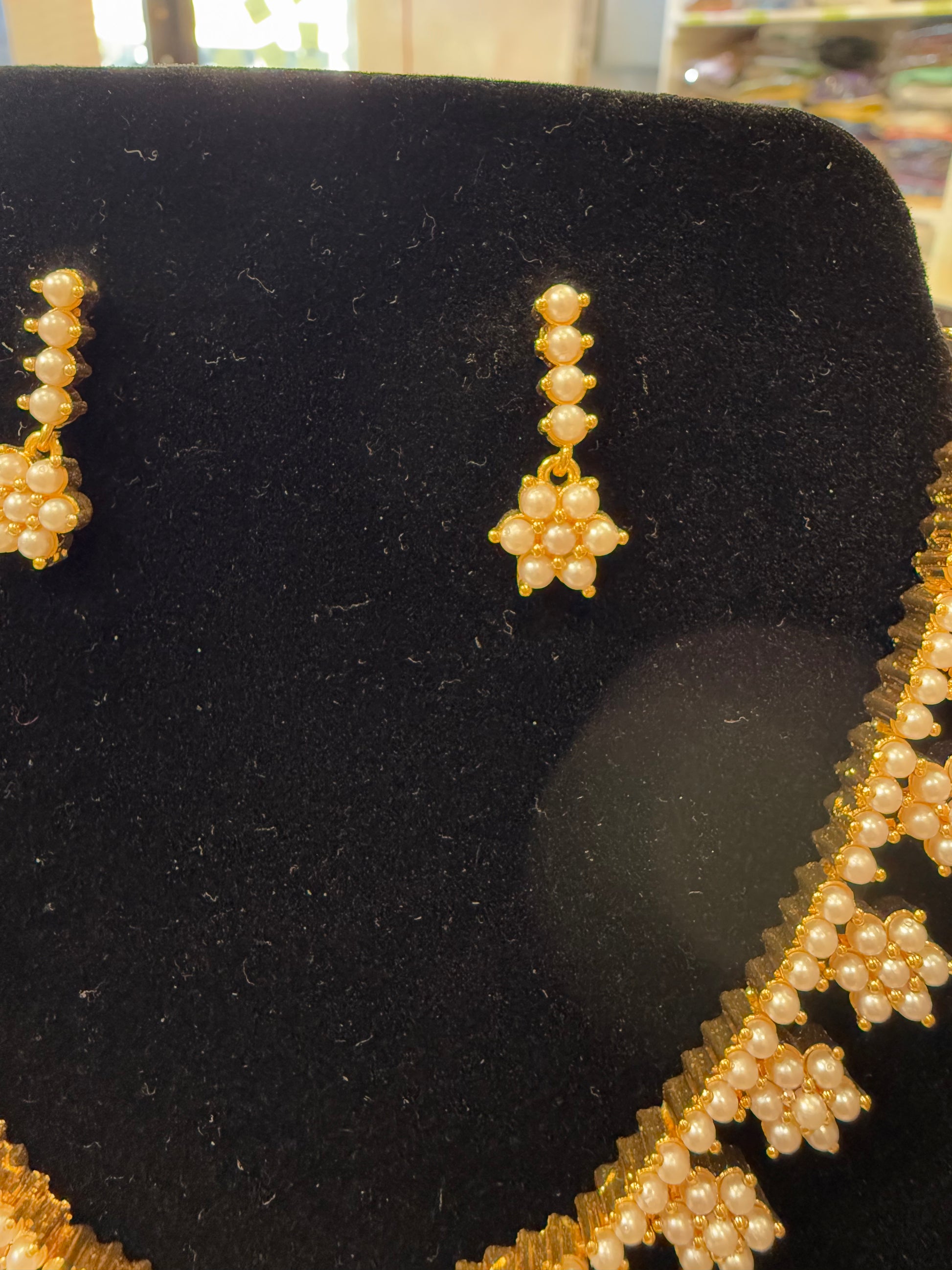 White Gold Plated Necklace With Earrings Near Me