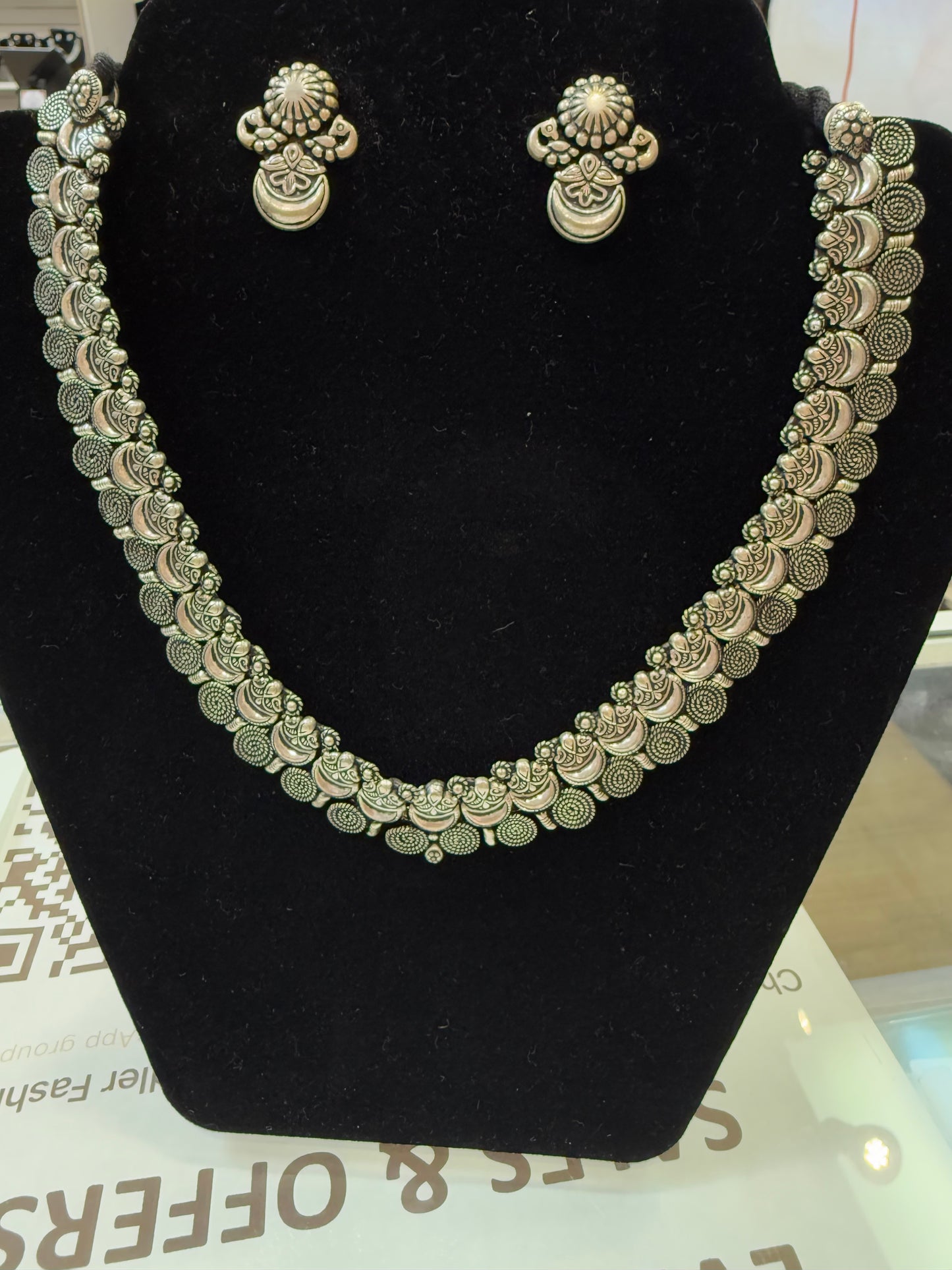 Elegant Antique Design Silver Oxidized Necklace And Earring Set For Women