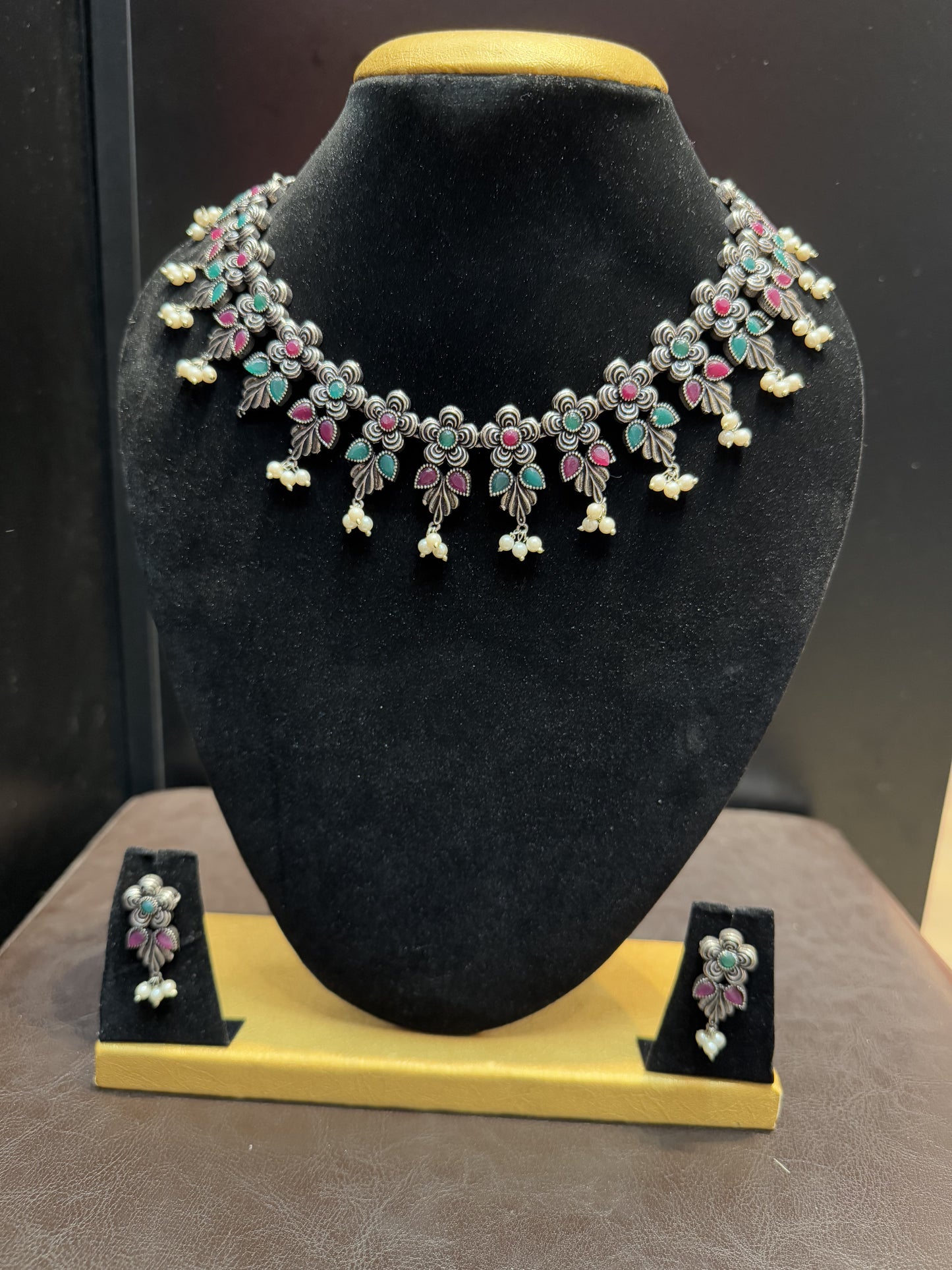 Flower Designed Silver Plated Oxidized Necklace In Chandler